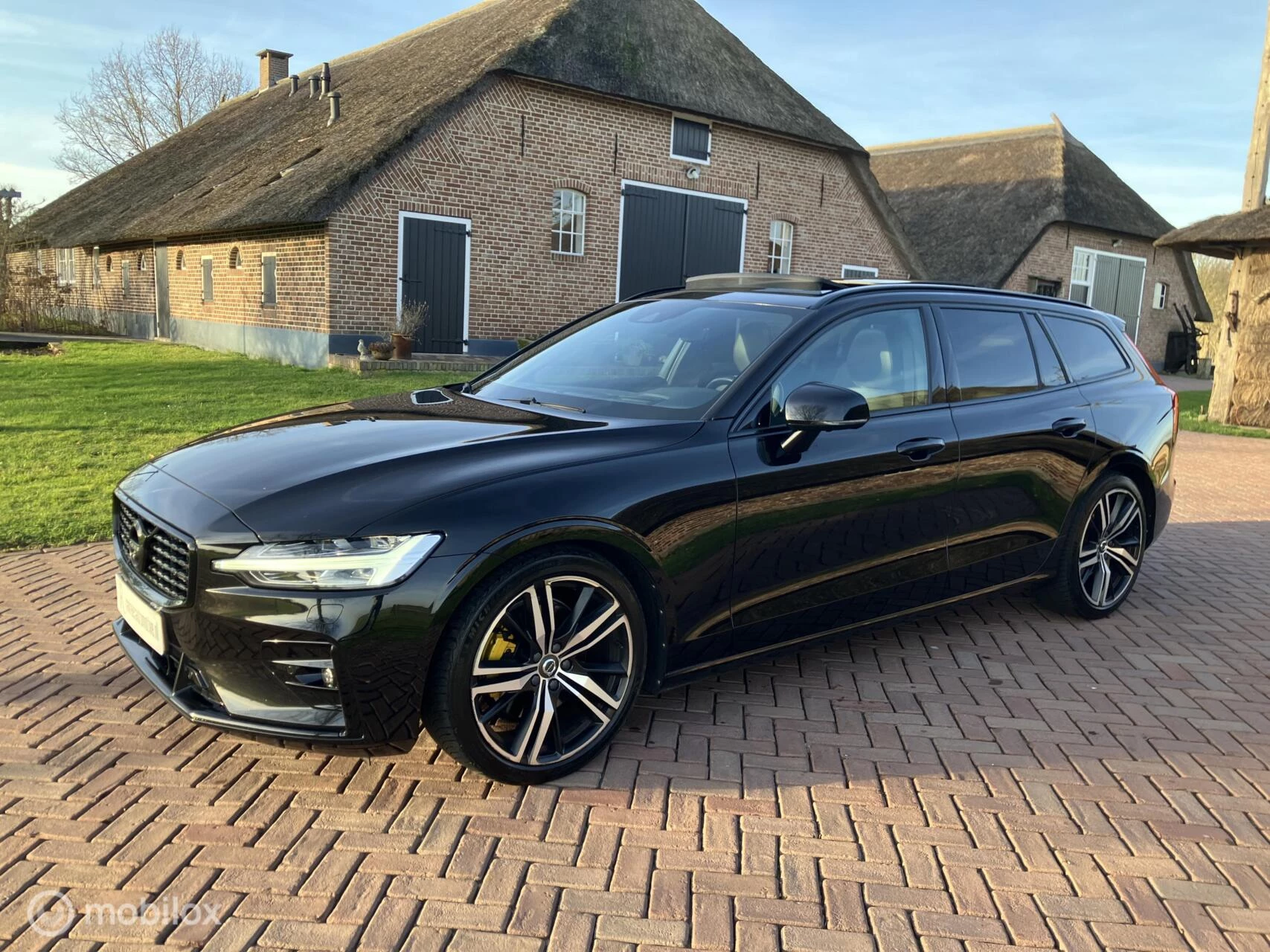 Hoofdafbeelding Volvo V60