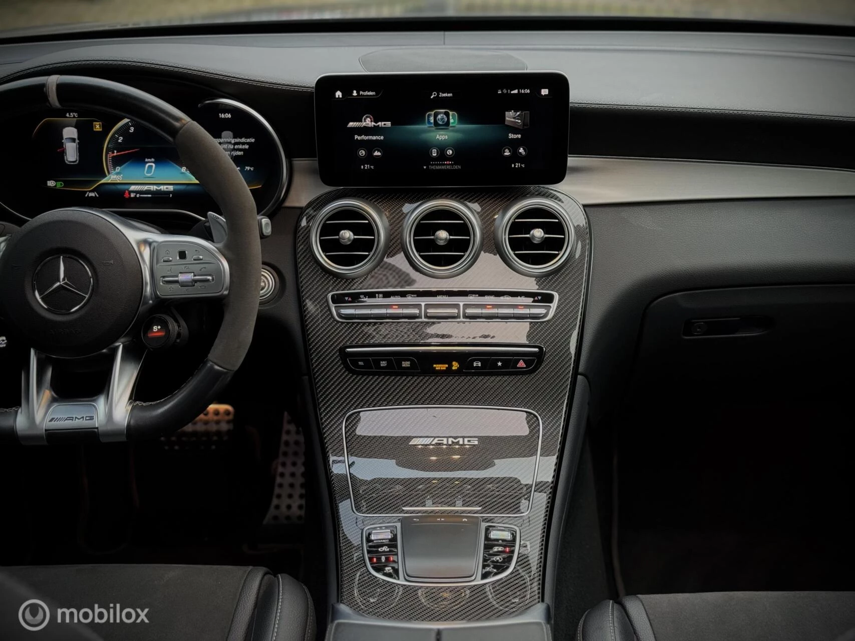 Hoofdafbeelding Mercedes-Benz GLC