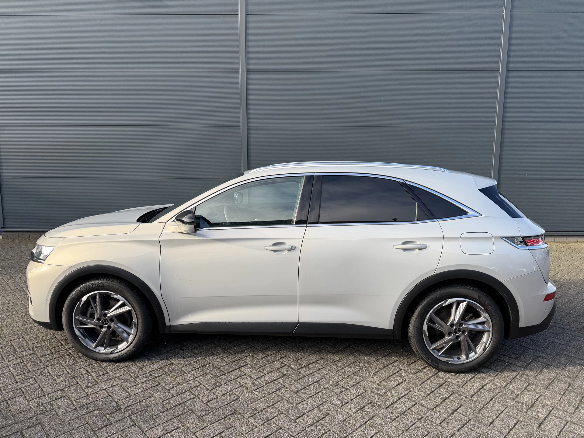 Hoofdafbeelding DS DS 7