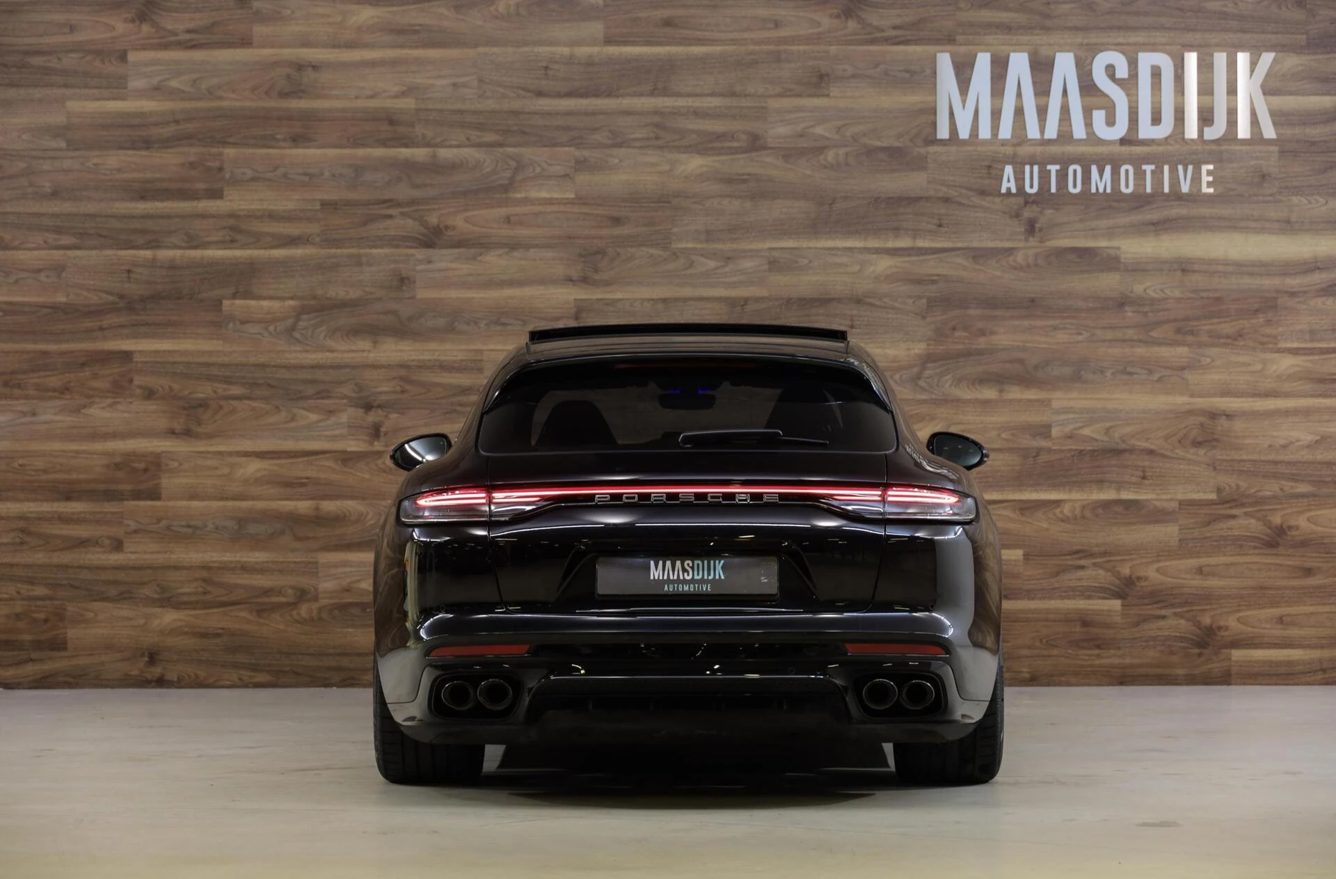 Hoofdafbeelding Porsche Panamera