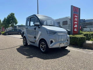 Motion Maxx | Elektrische ramen | Camera | Bluetooth | Airco