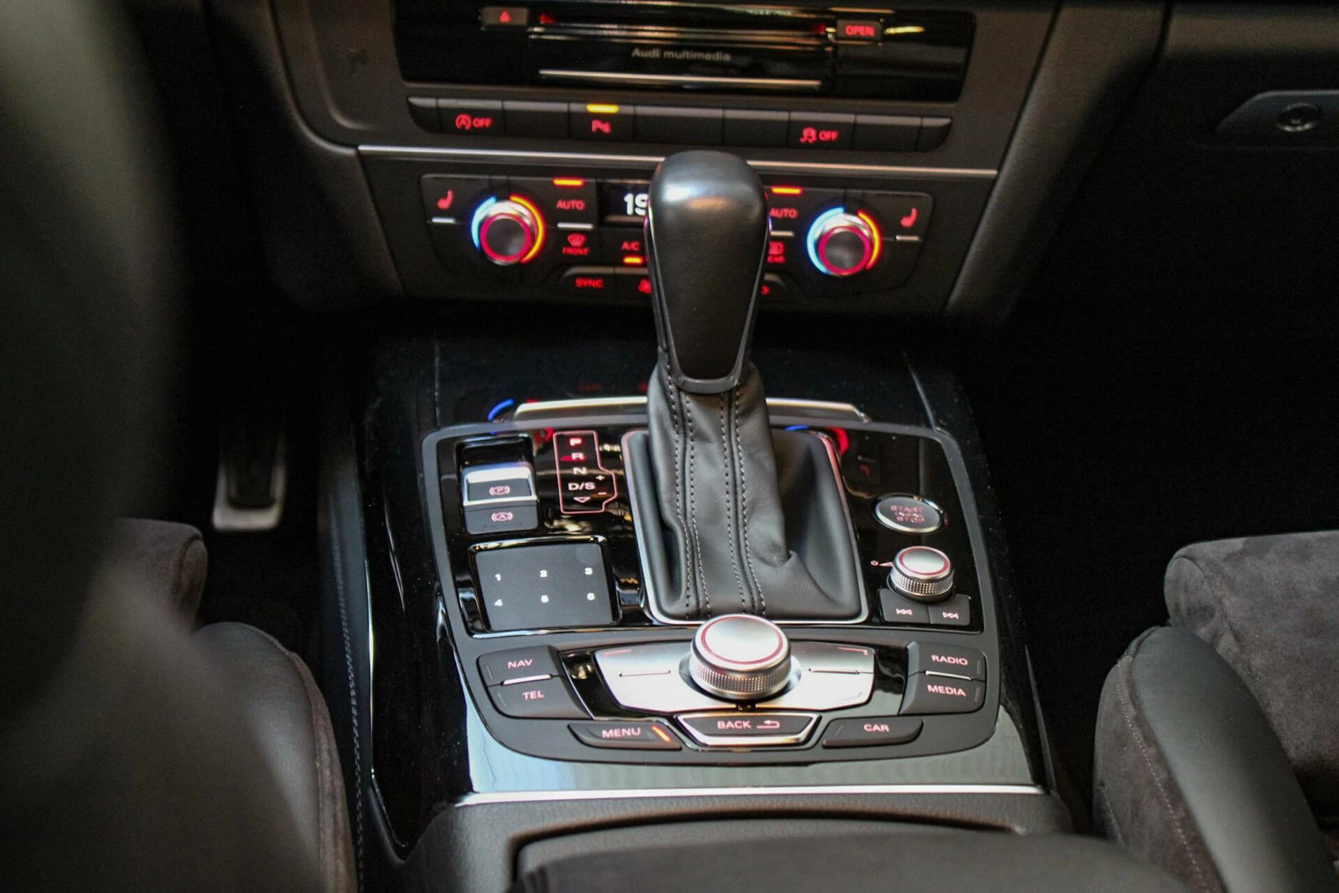 Hoofdafbeelding Audi A6