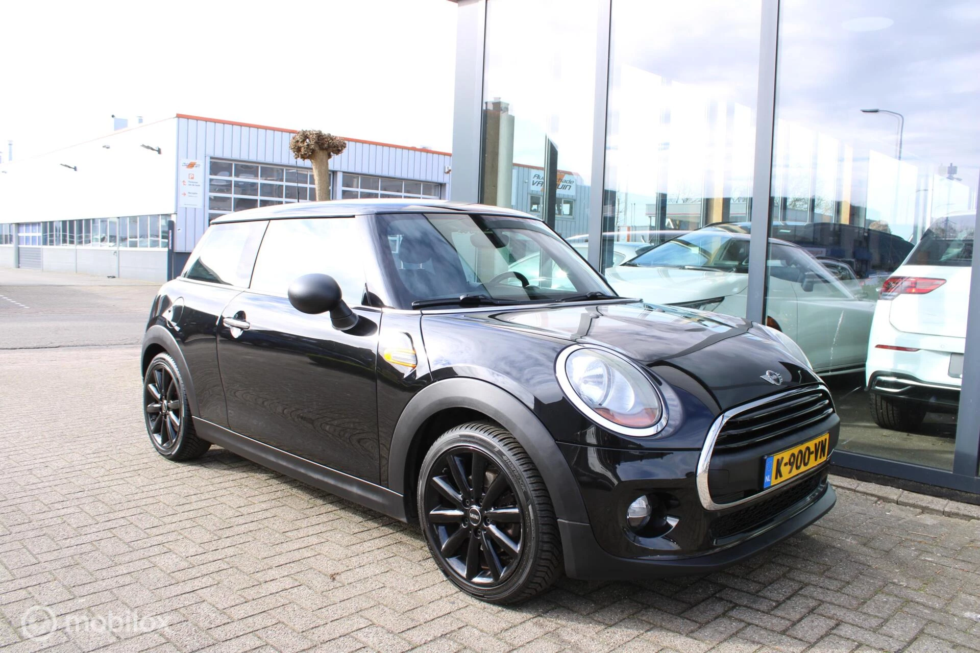 Hoofdafbeelding MINI One