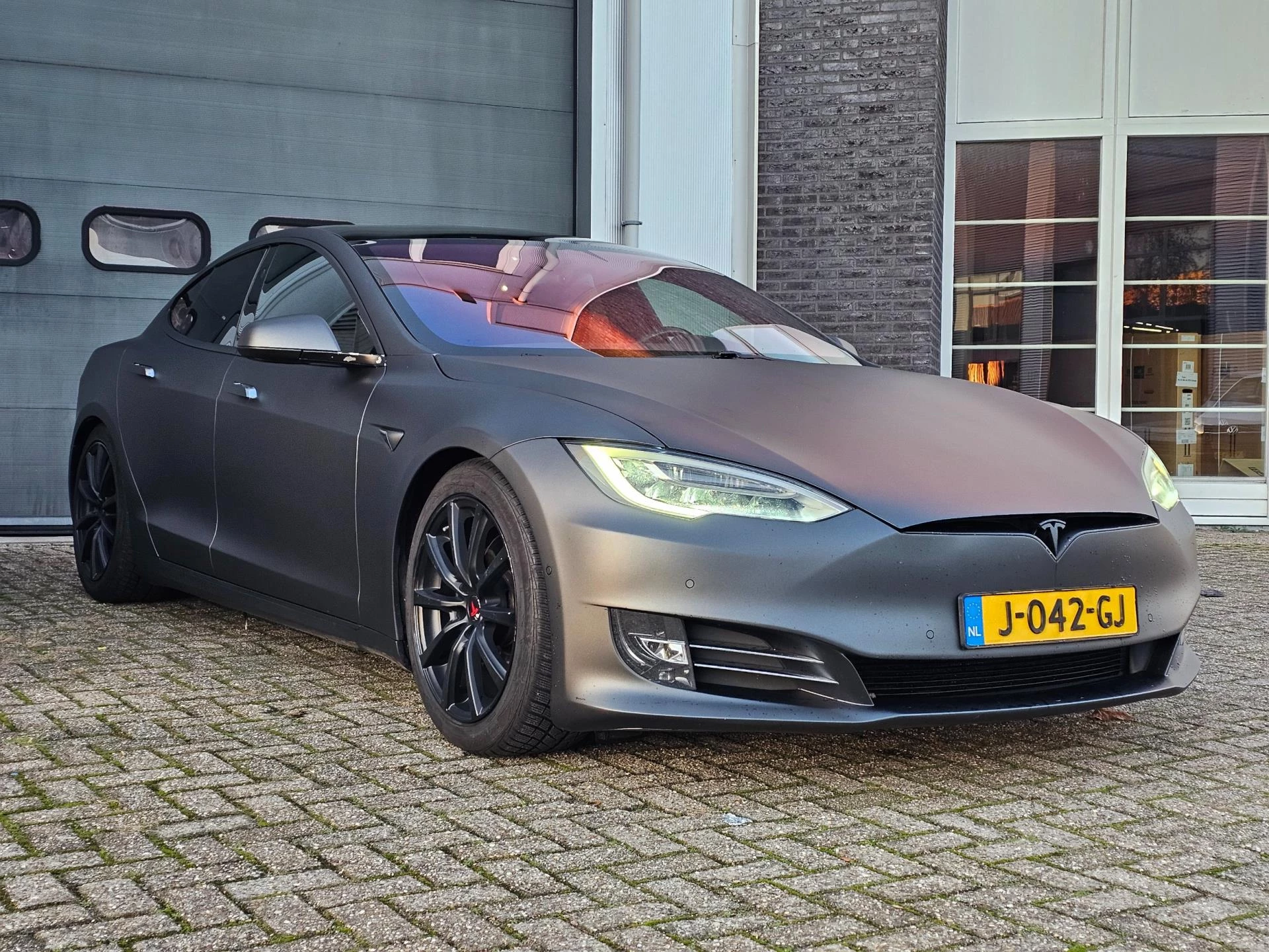 Hoofdafbeelding Tesla Model S