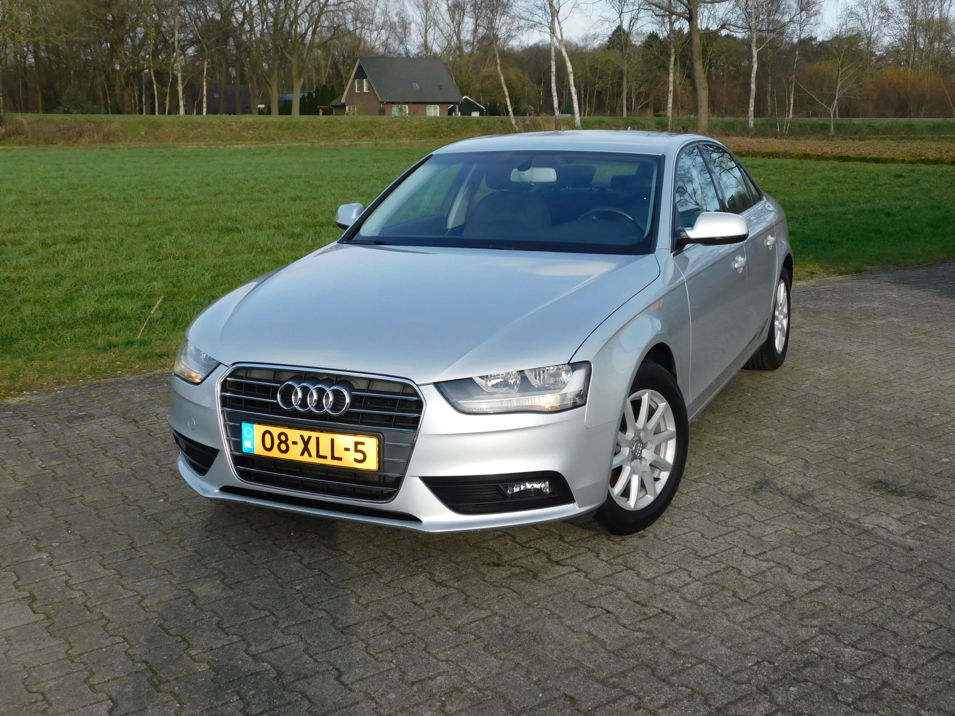 Hoofdafbeelding Audi A4