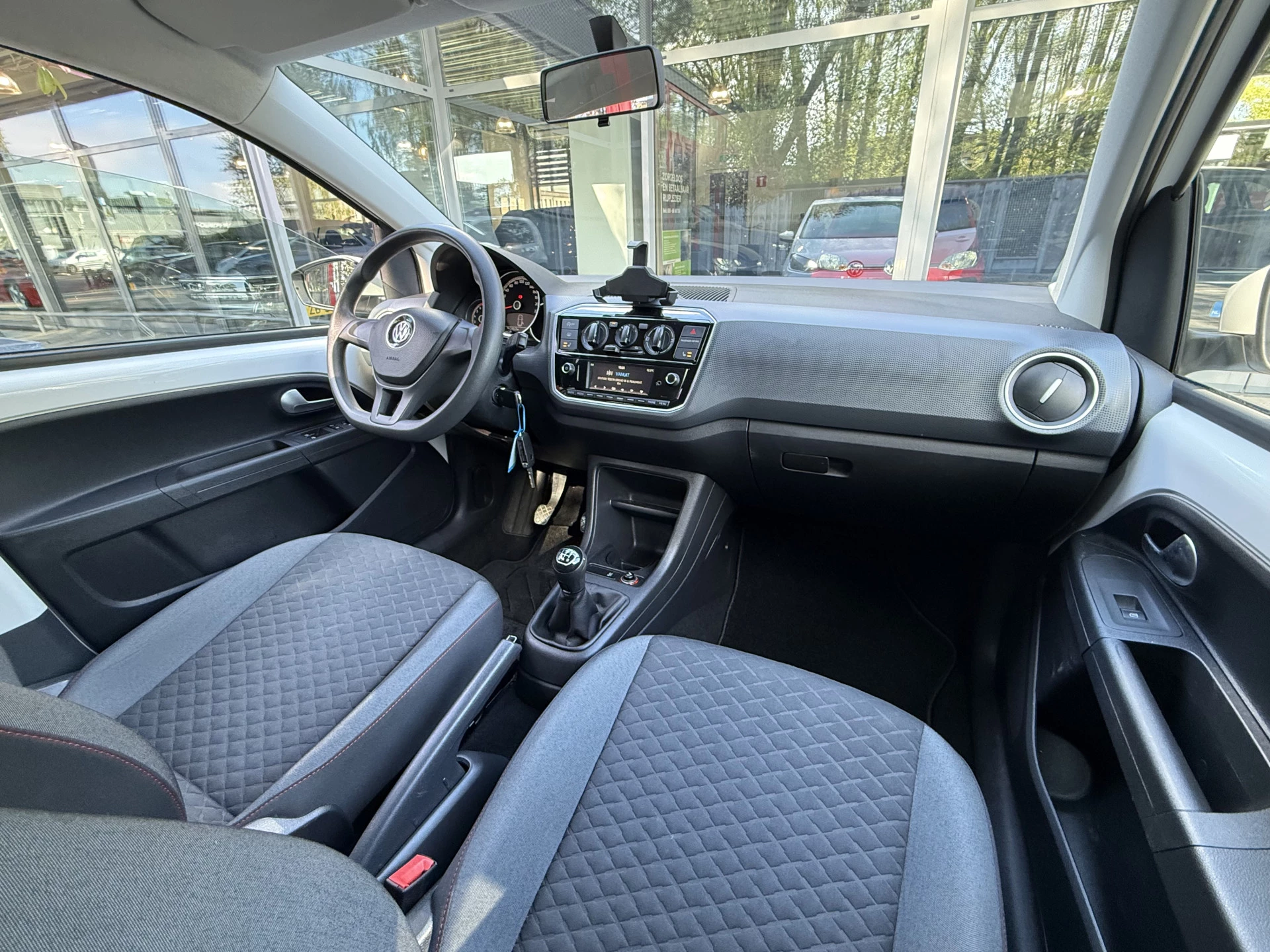 Hoofdafbeelding Volkswagen up!