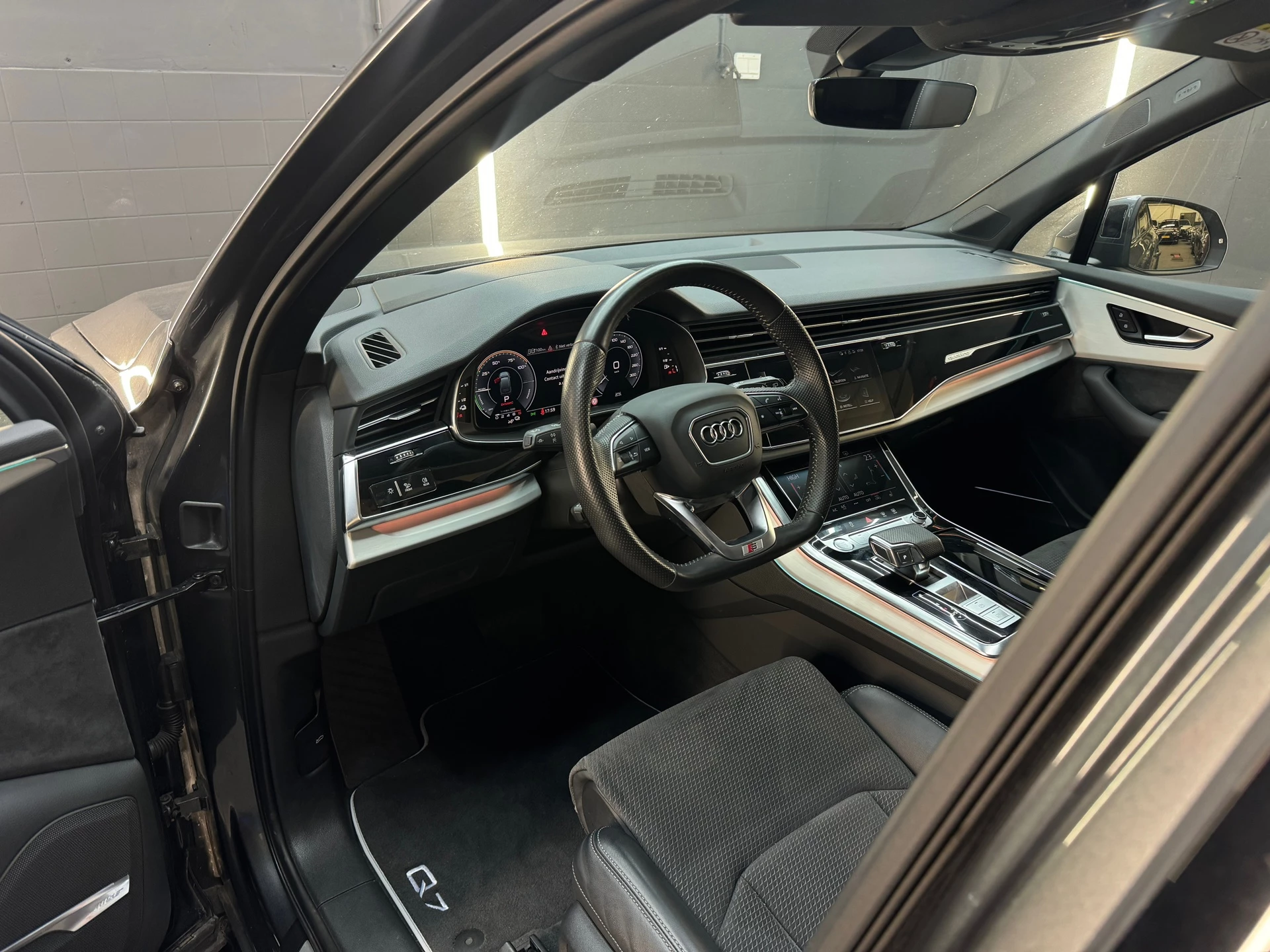 Hoofdafbeelding Audi Q7