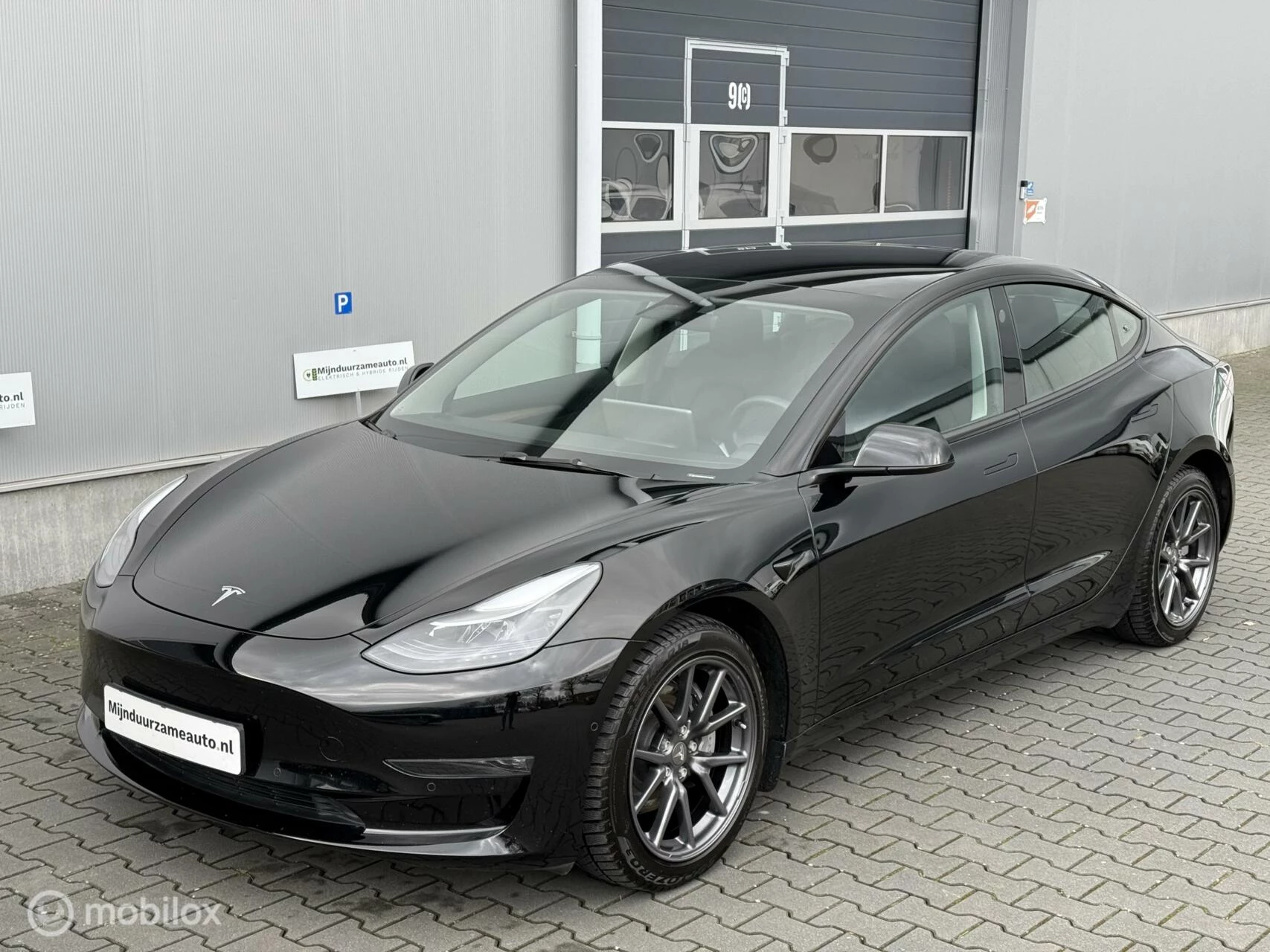 Hoofdafbeelding Tesla Model 3