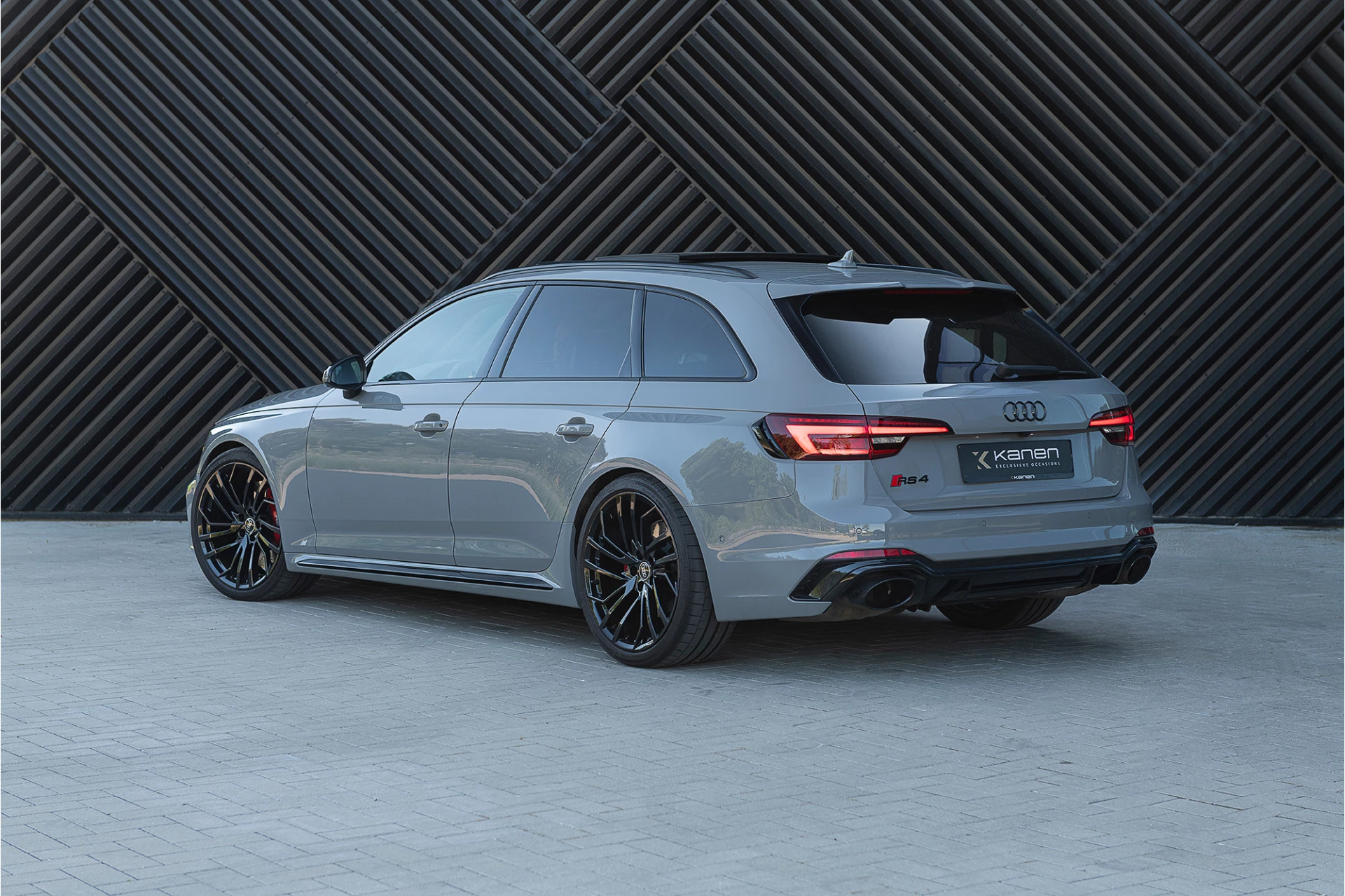 Hoofdafbeelding Audi RS4