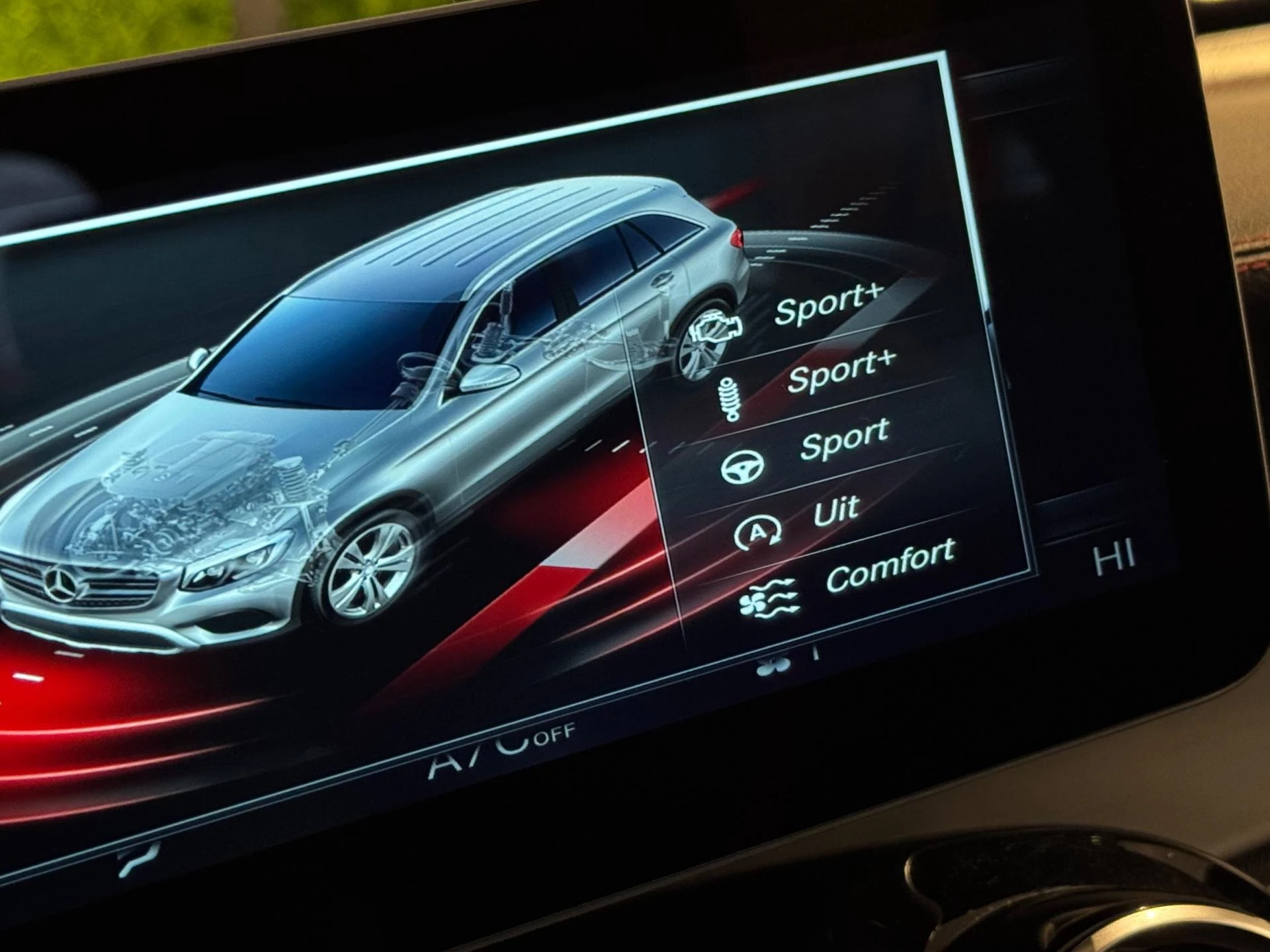 Hoofdafbeelding Mercedes-Benz GLC