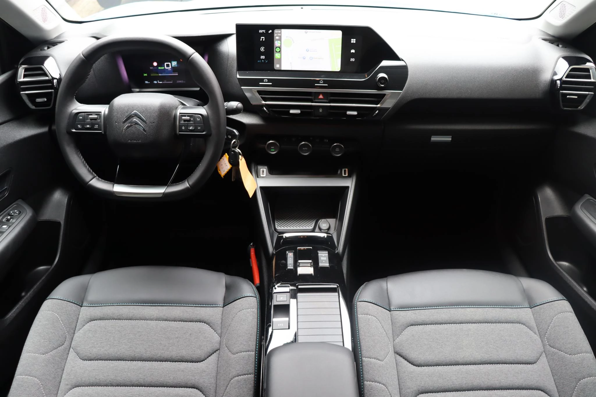 Hoofdafbeelding Citroën ë-C4