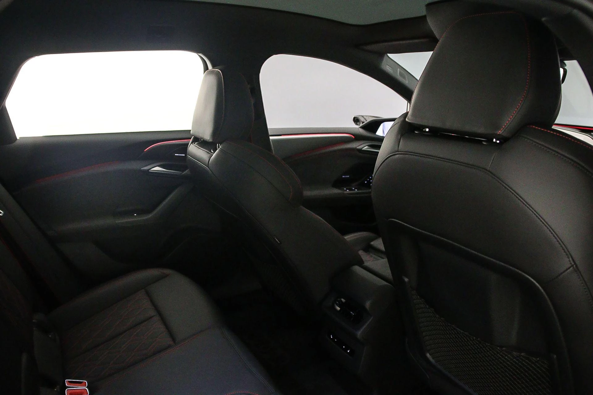 Hoofdafbeelding Audi A6 Avant e-tron