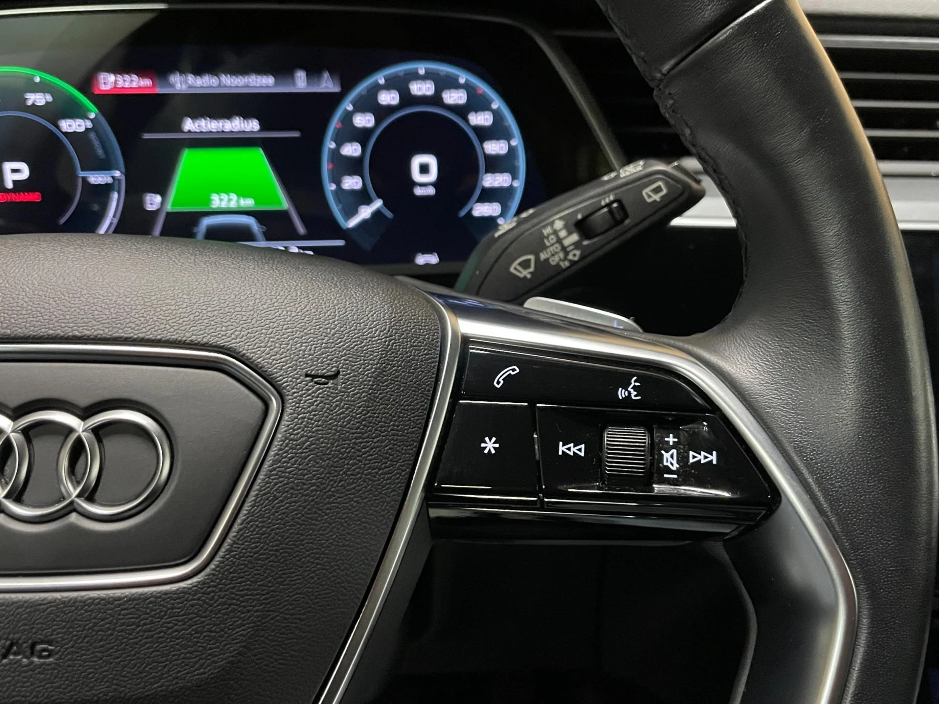 Hoofdafbeelding Audi e-tron