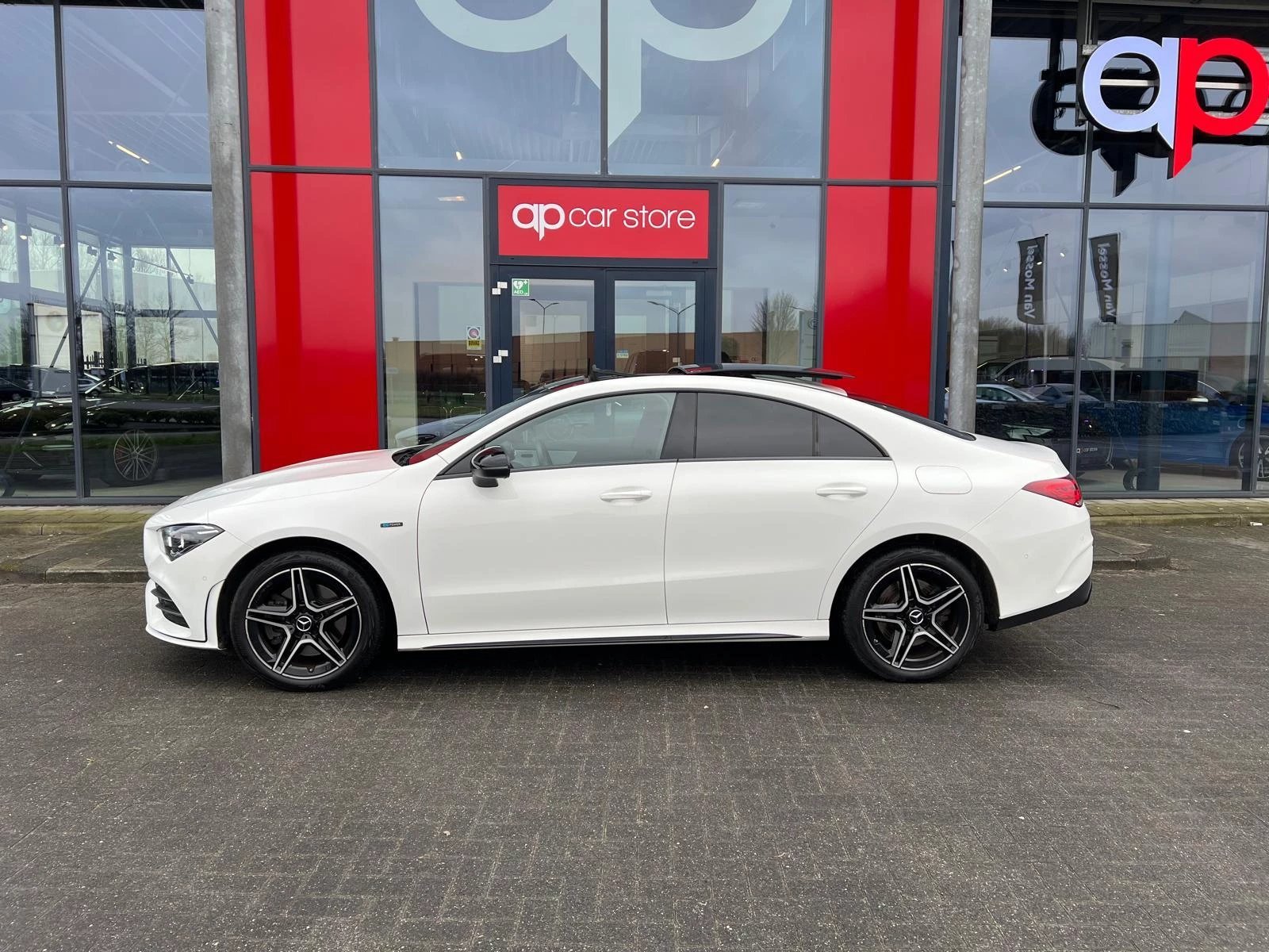 Hoofdafbeelding Mercedes-Benz CLA