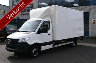 Mercedes-Benz Sprinter 514 CDI Bakwagen met NIEUWE laadklep Airco, MBUX, Geveerde stoel, Stoelverwarming Nieuwe Laadklep 1000kg 180cm Plateau