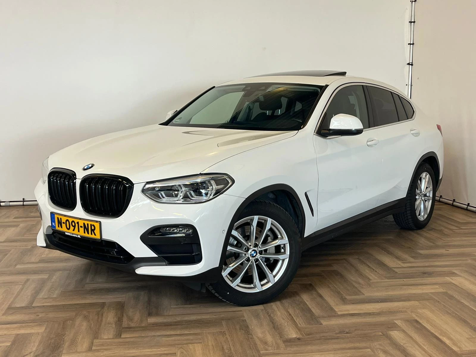 Hoofdafbeelding BMW X4
