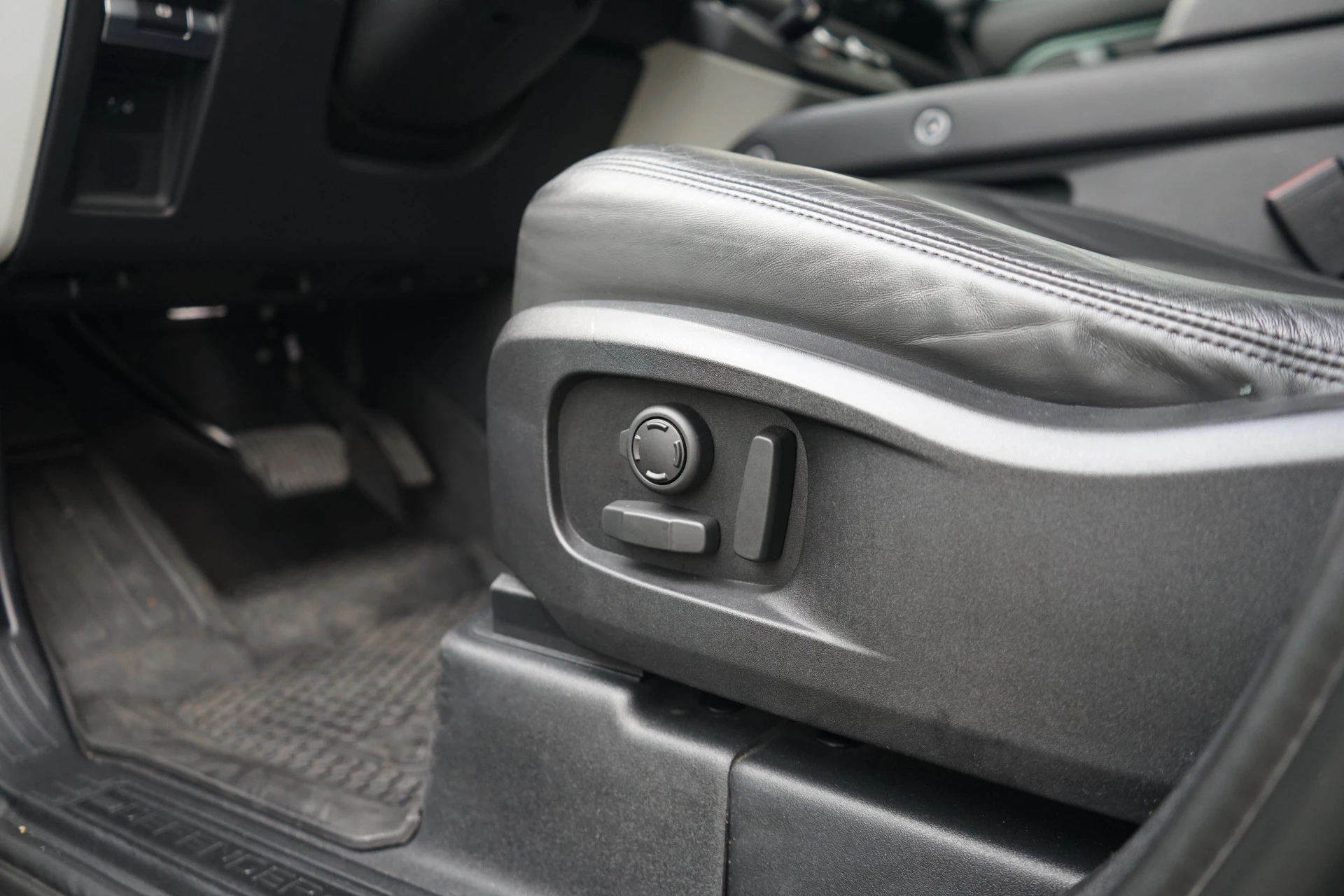 Hoofdafbeelding Land Rover Defender