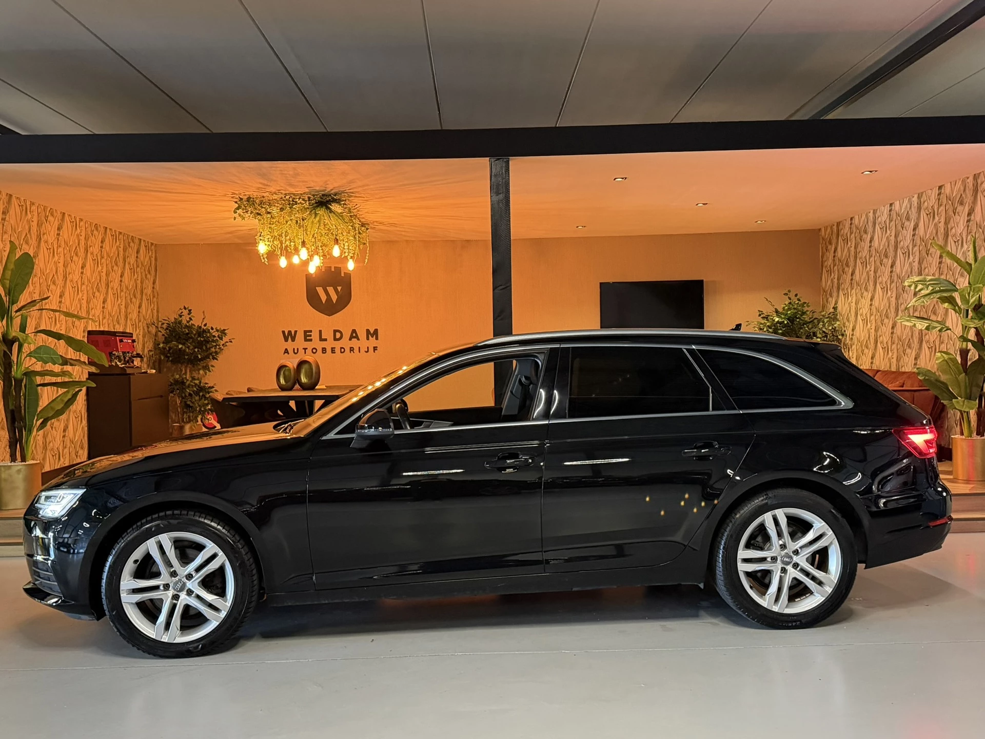 Hoofdafbeelding Audi A4