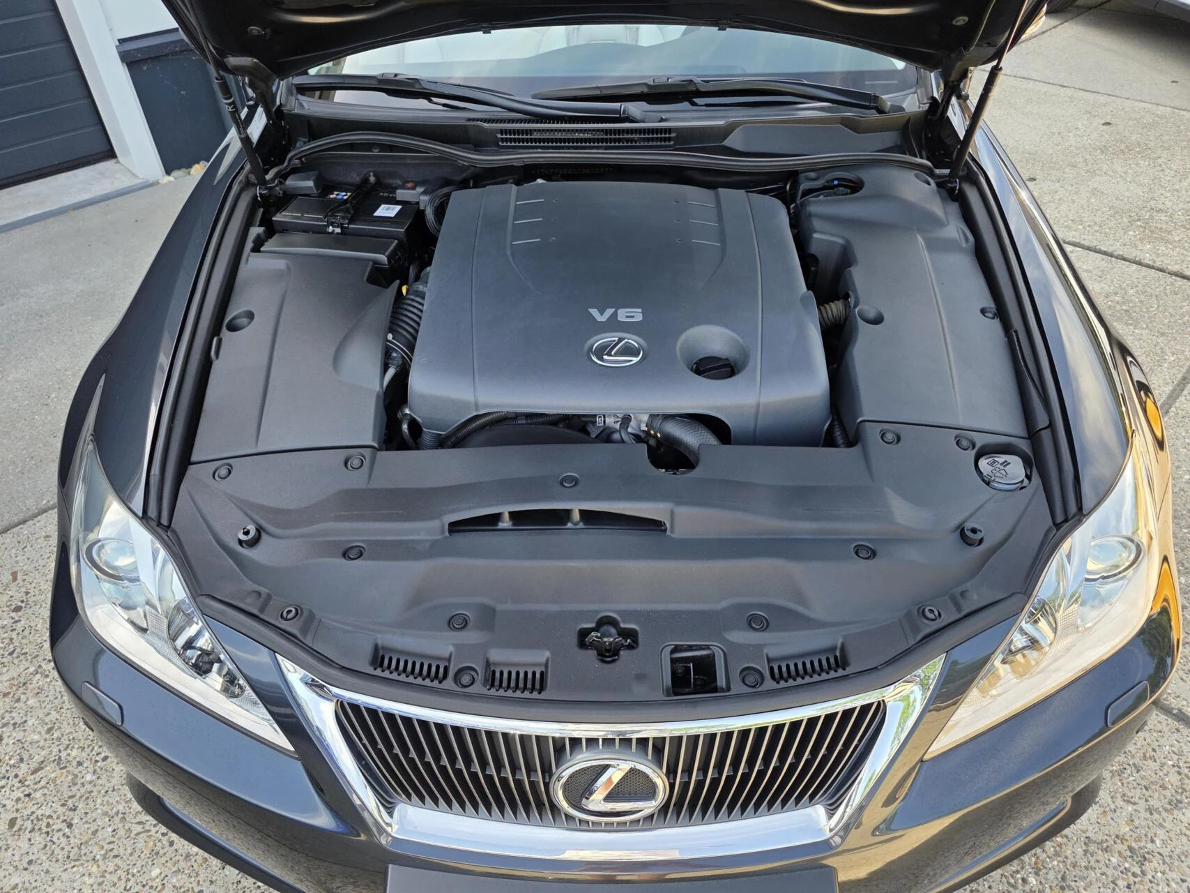 Hoofdafbeelding Lexus IS