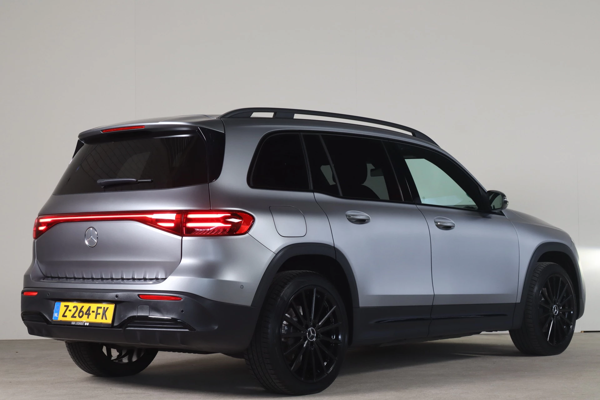 Hoofdafbeelding Mercedes-Benz EQB