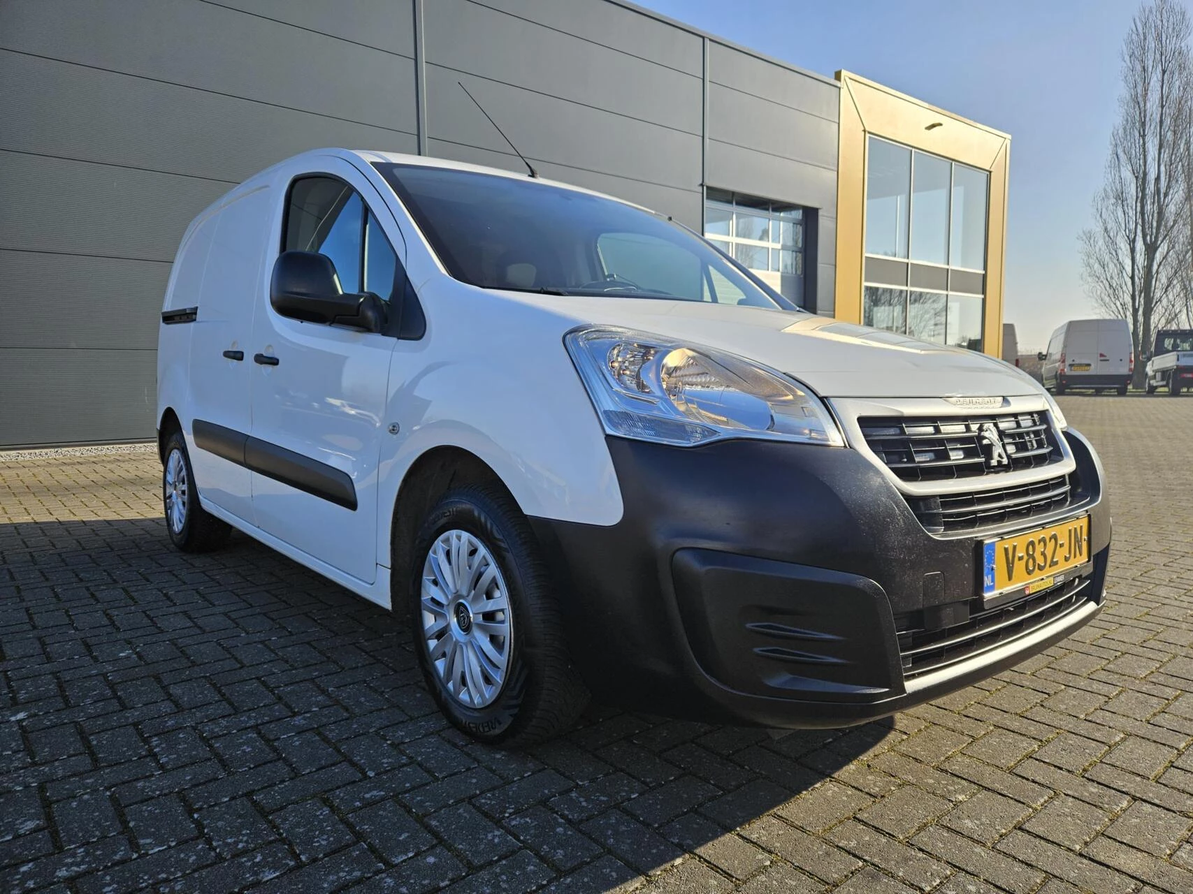 Hoofdafbeelding Peugeot Partner