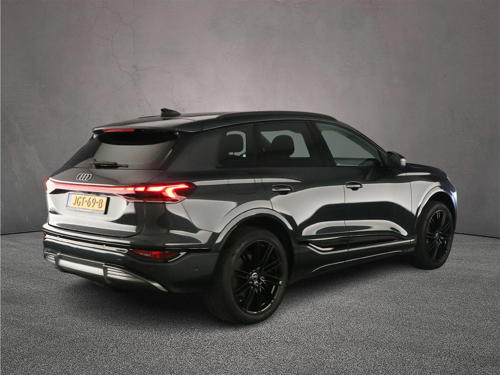 Hoofdafbeelding Audi Q6 e-tron