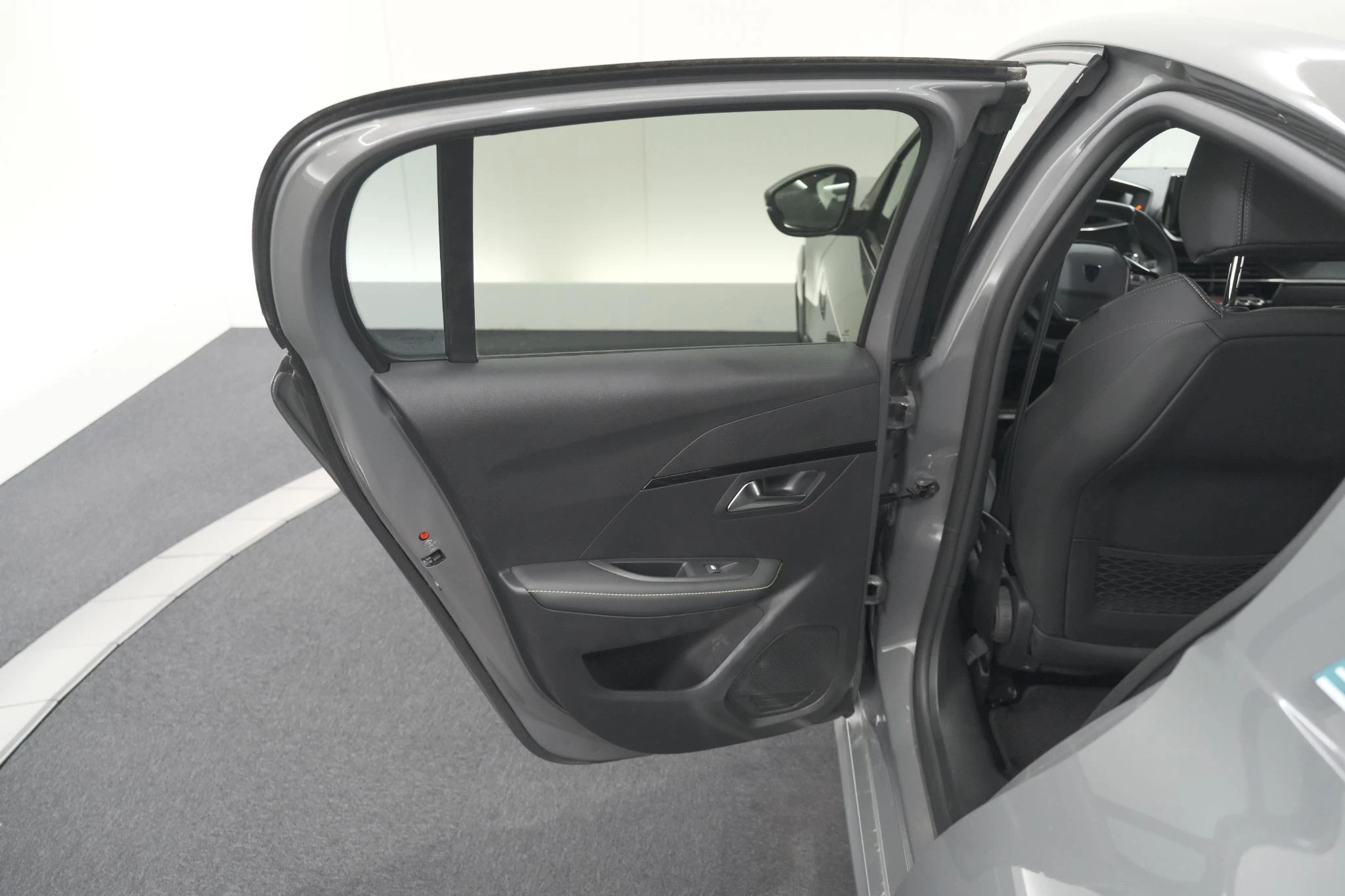 Hoofdafbeelding Peugeot e-208