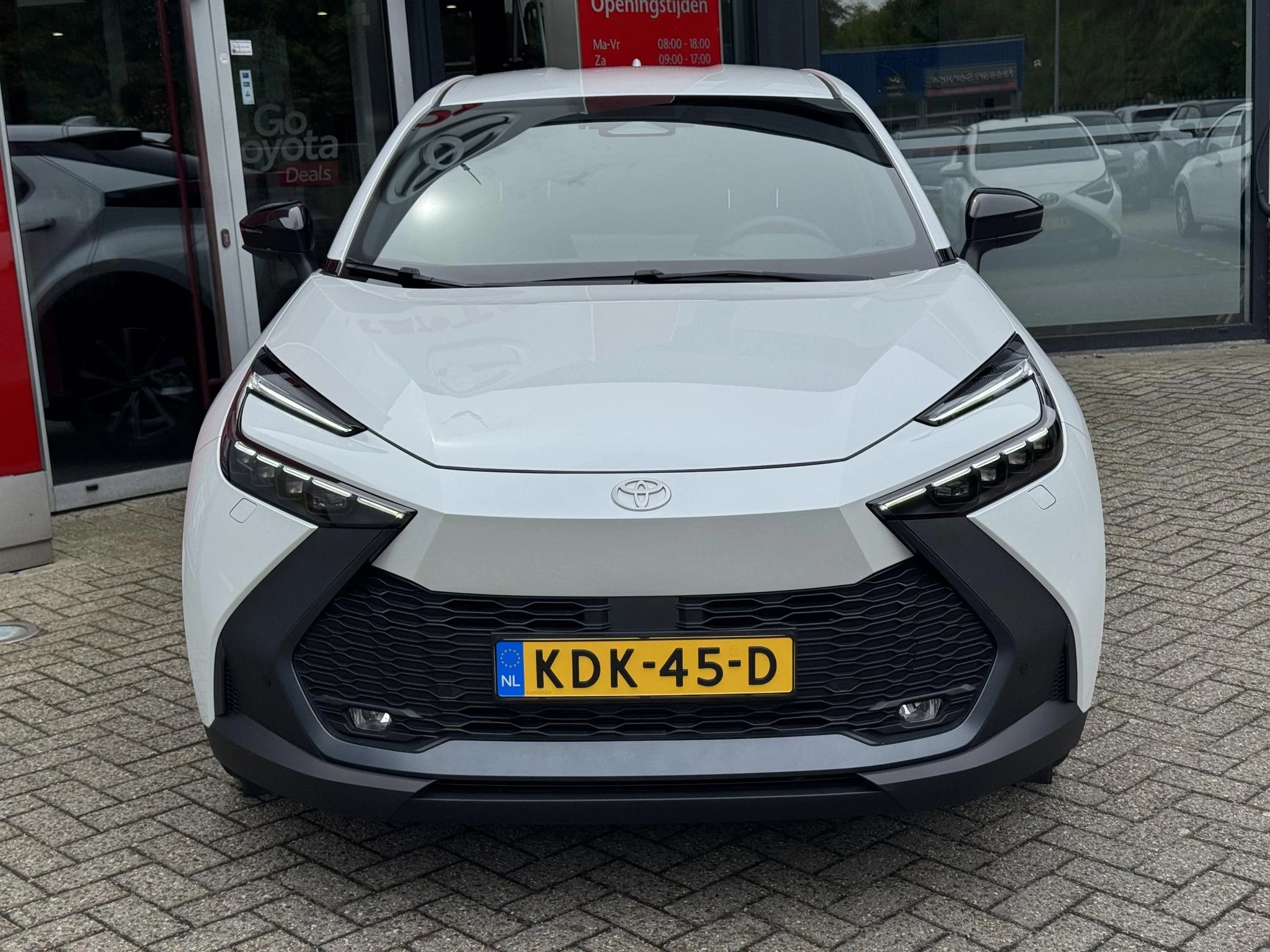 Hoofdafbeelding Toyota C-HR