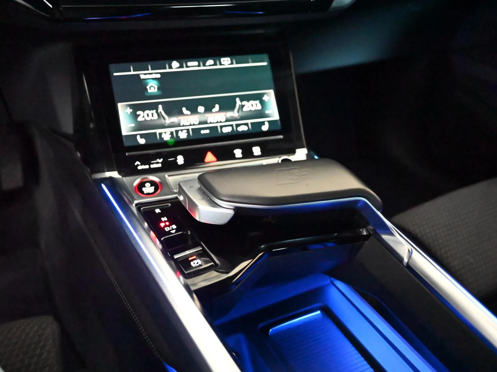 Hoofdafbeelding Audi e-tron