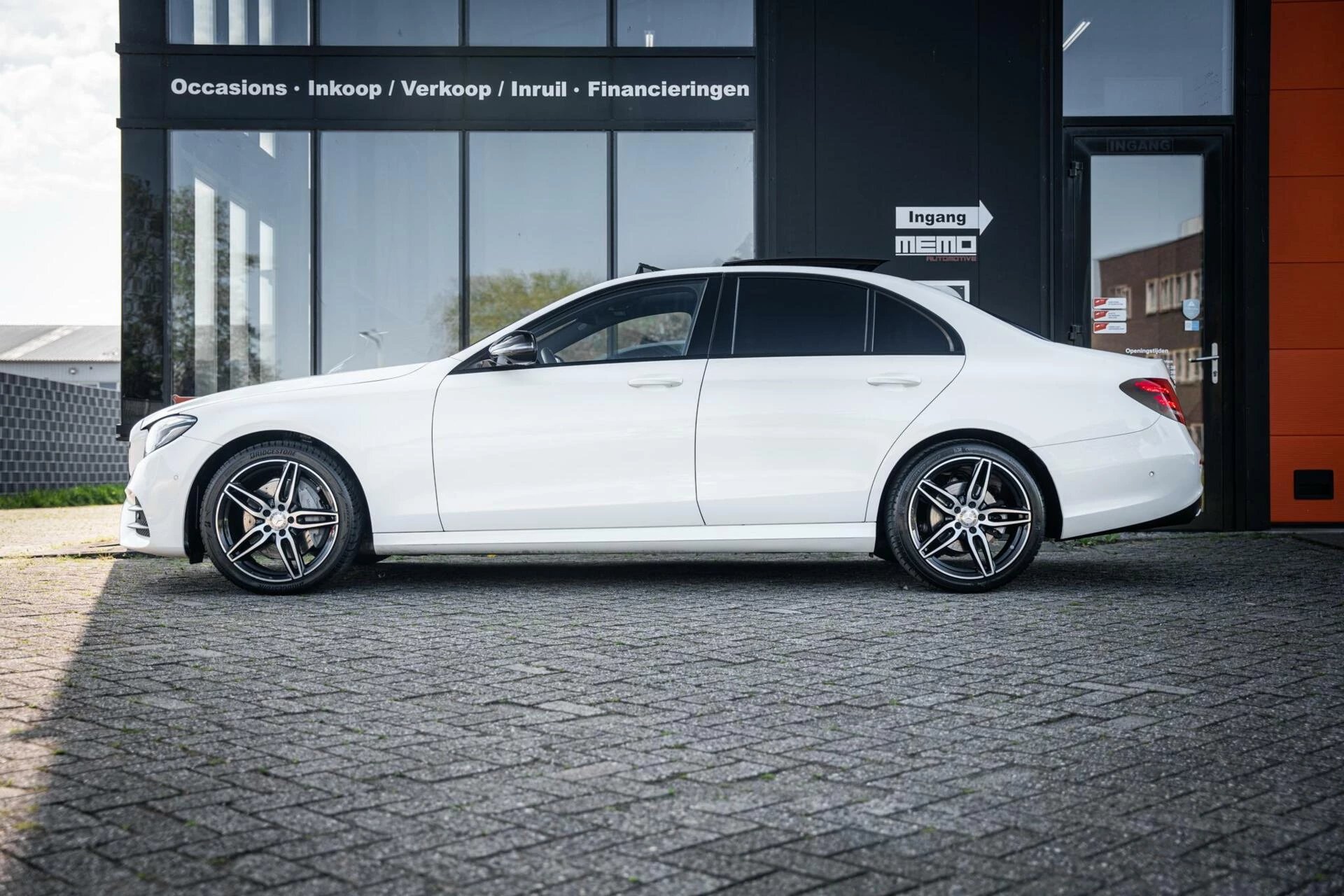 Hoofdafbeelding Mercedes-Benz E-Klasse