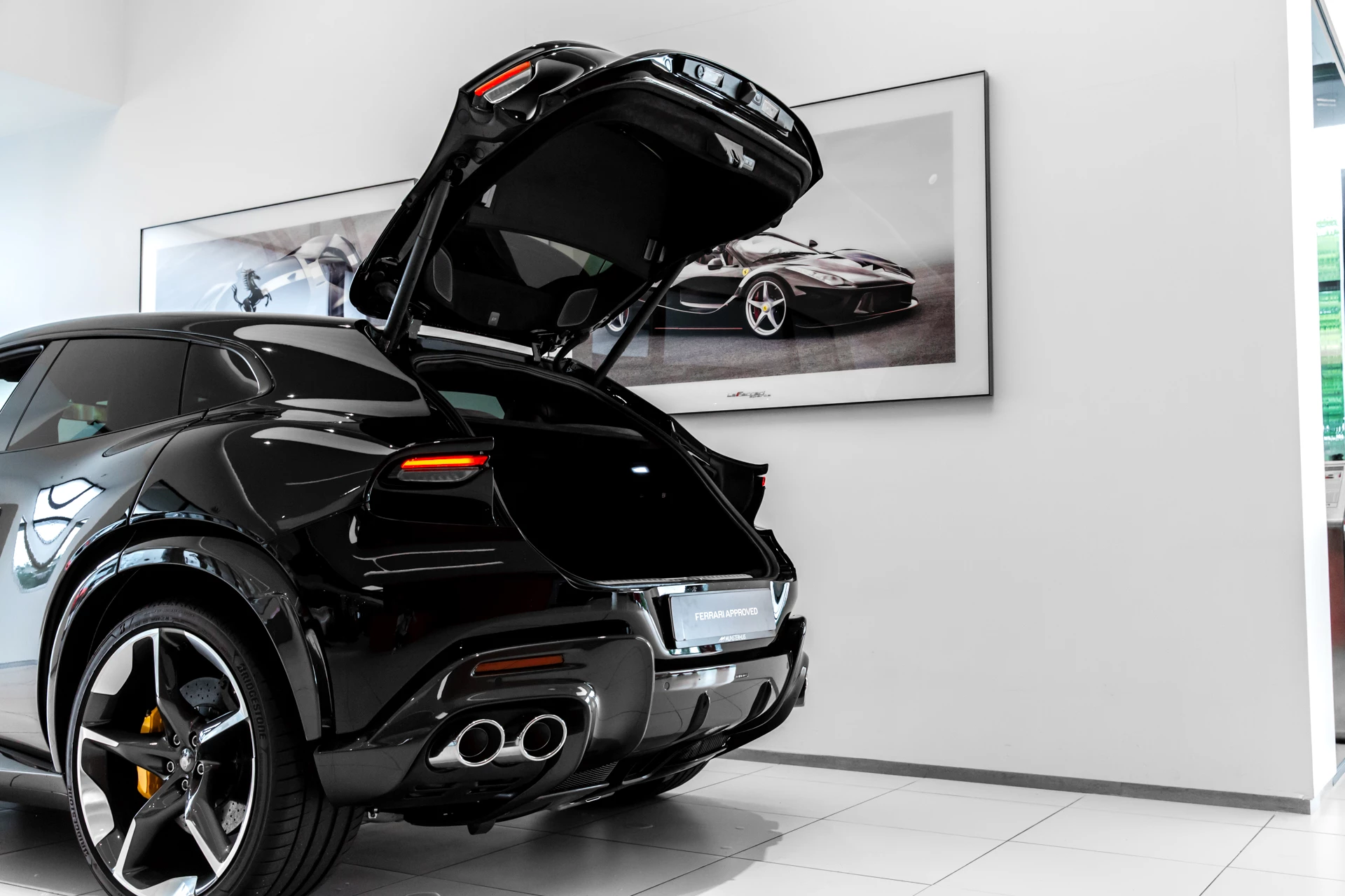 Hoofdafbeelding Ferrari Purosangue