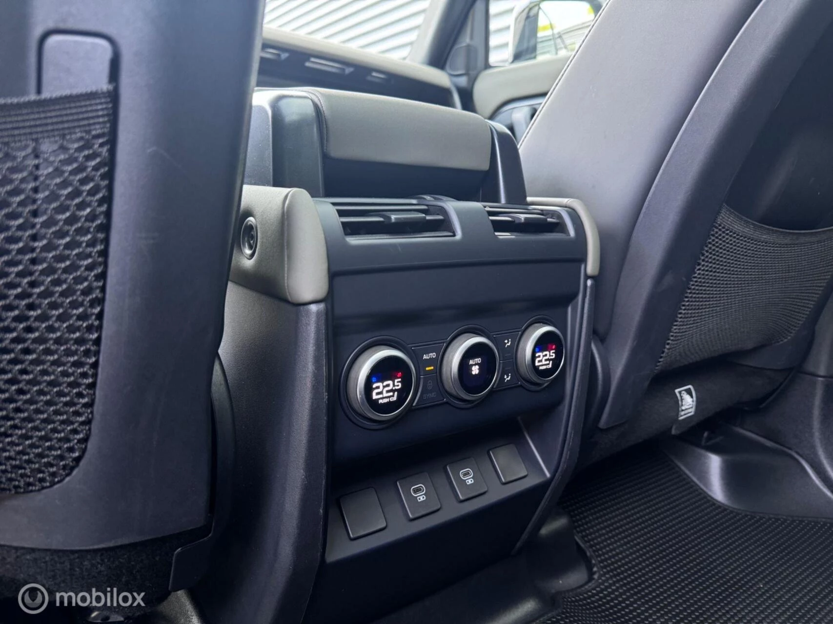 Hoofdafbeelding Land Rover Defender