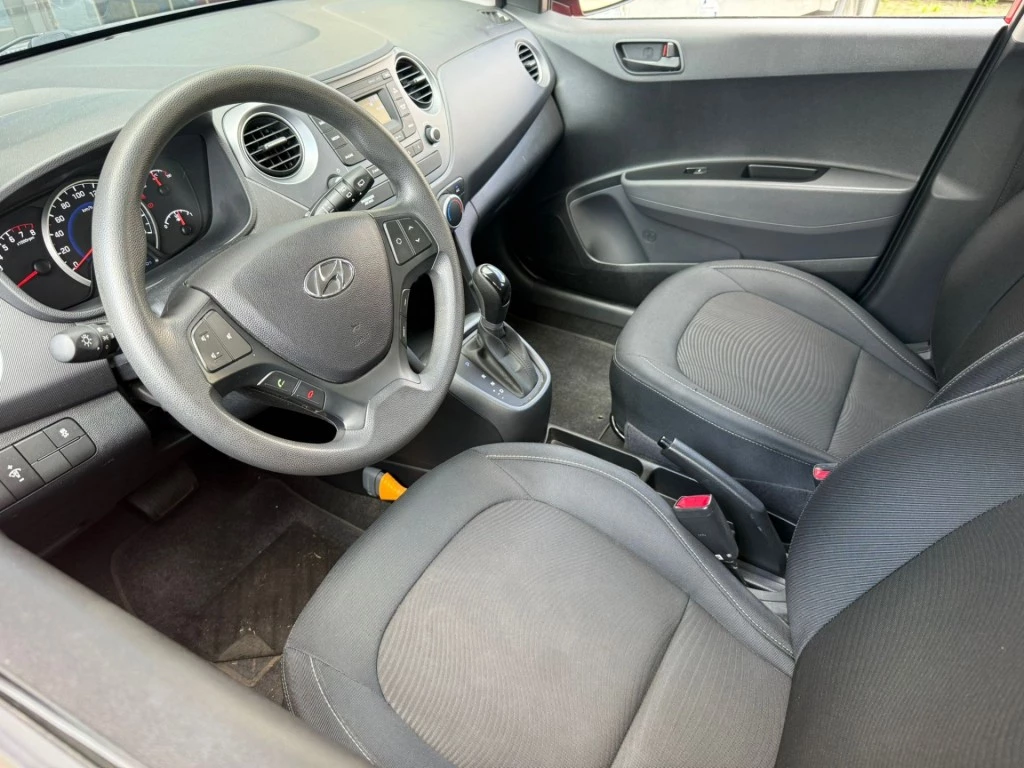 Hoofdafbeelding Hyundai i10