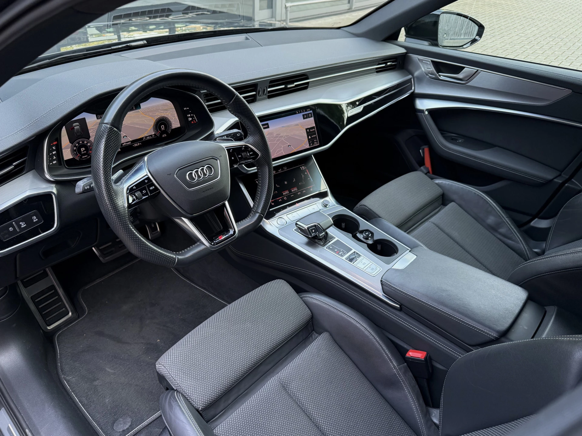 Hoofdafbeelding Audi A6