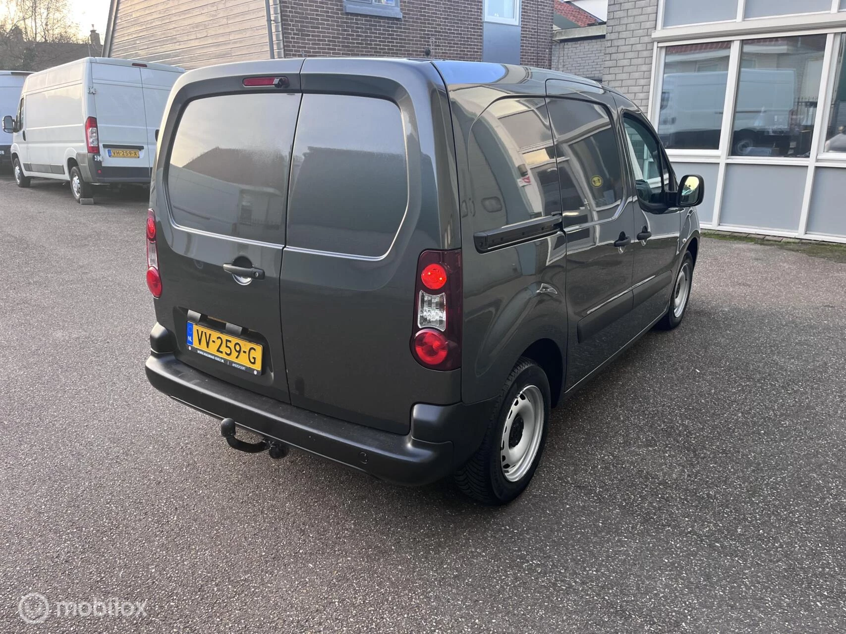 Hoofdafbeelding Peugeot Partner