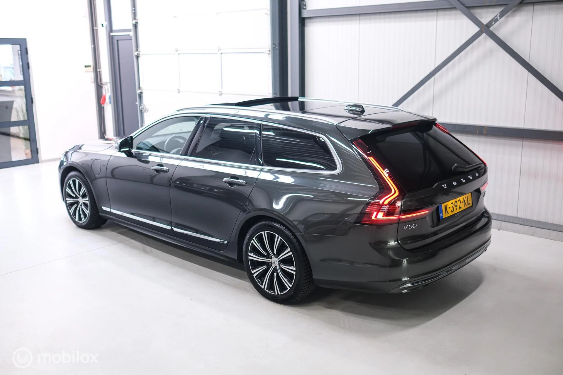 Hoofdafbeelding Volvo V90