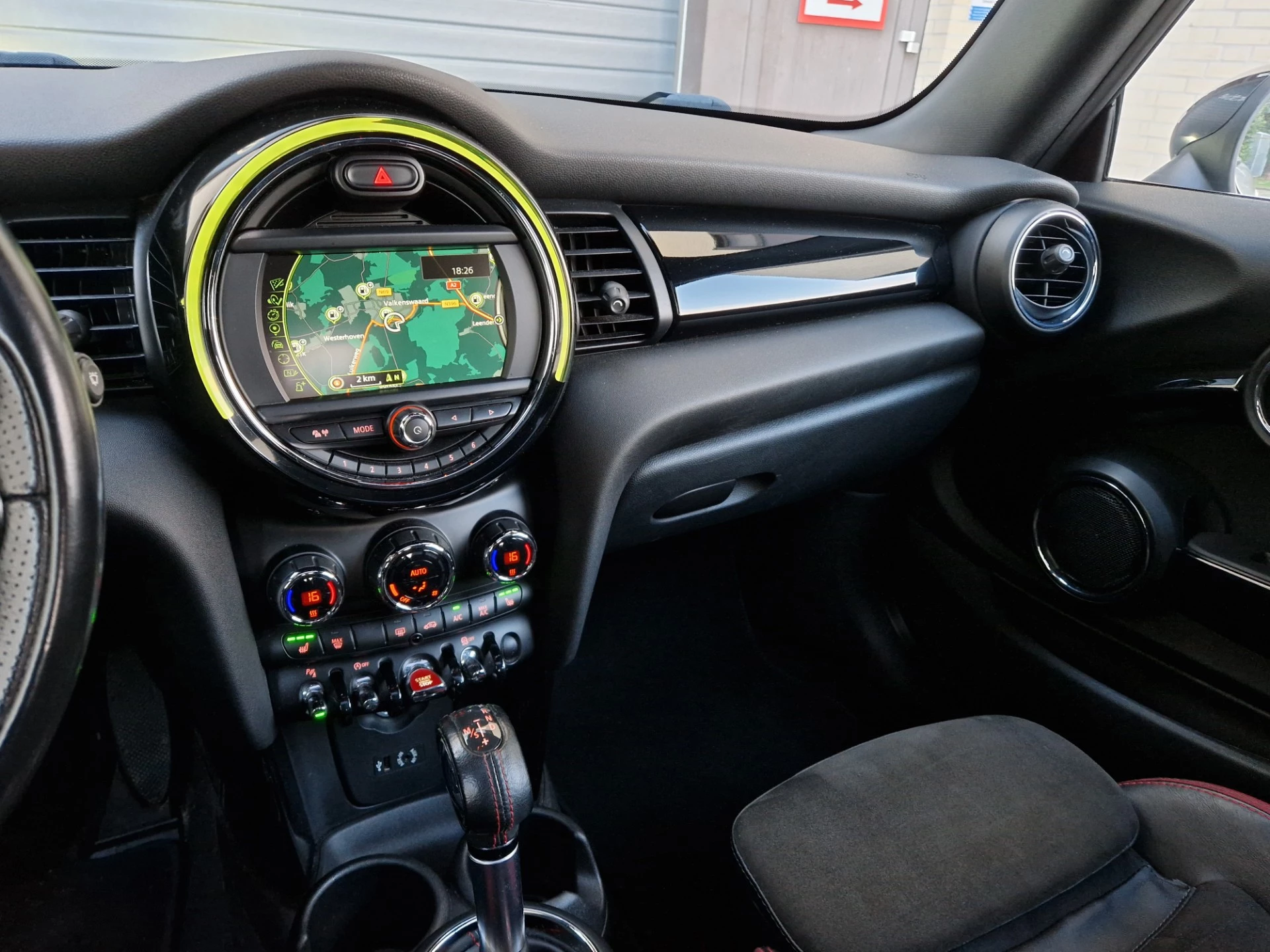 Hoofdafbeelding MINI Cooper S