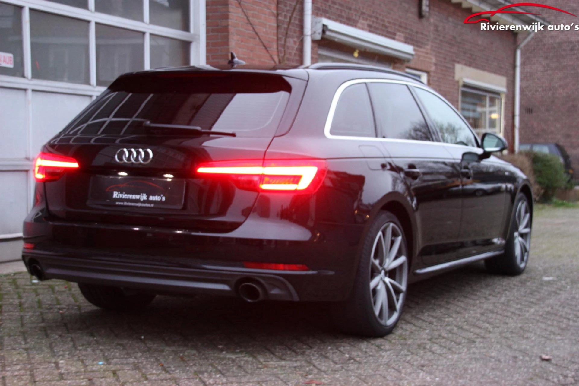 Hoofdafbeelding Audi A4