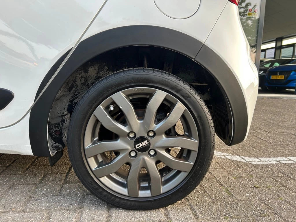 Hoofdafbeelding Hyundai i10