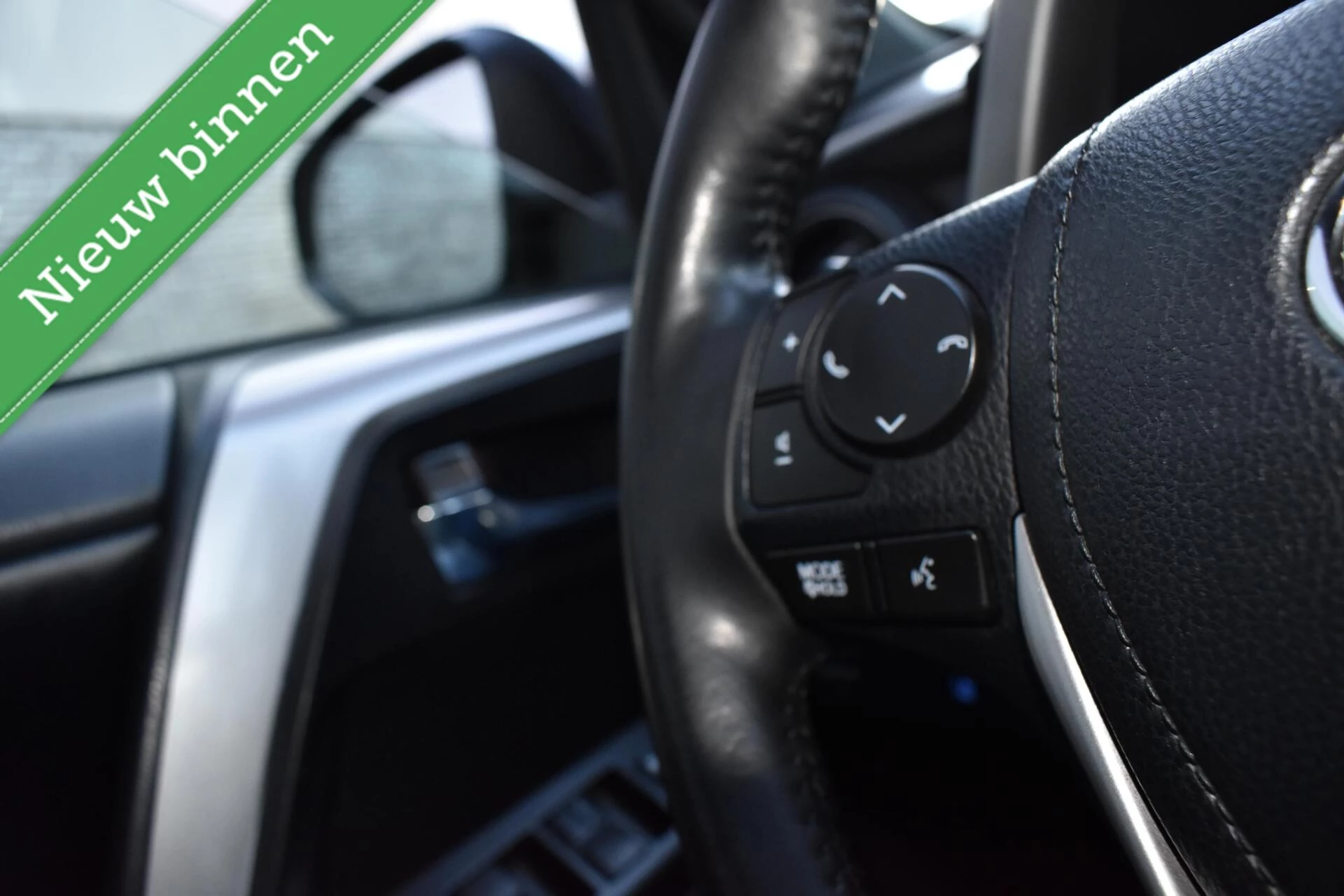 Hoofdafbeelding Toyota RAV4