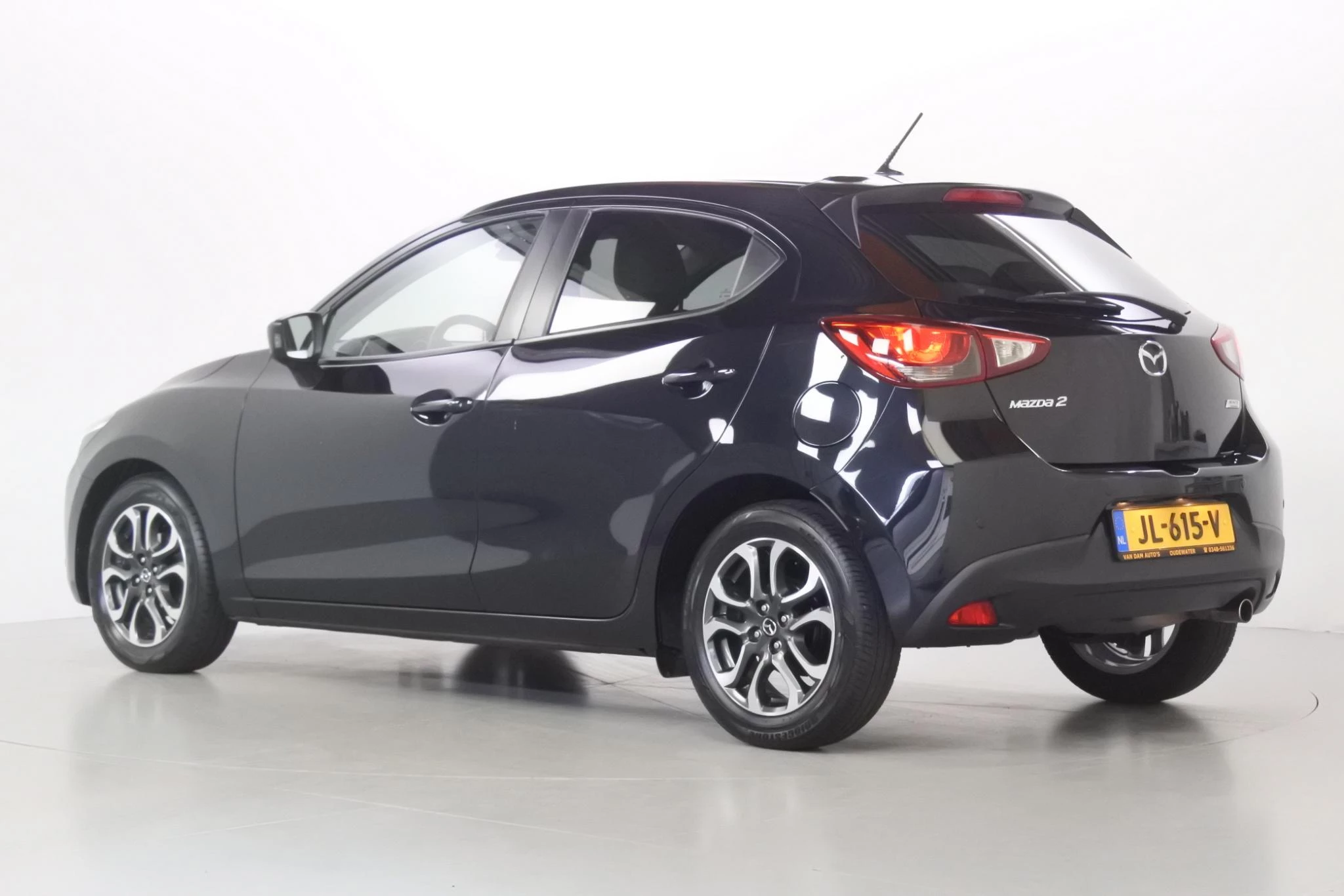 Hoofdafbeelding Mazda 2