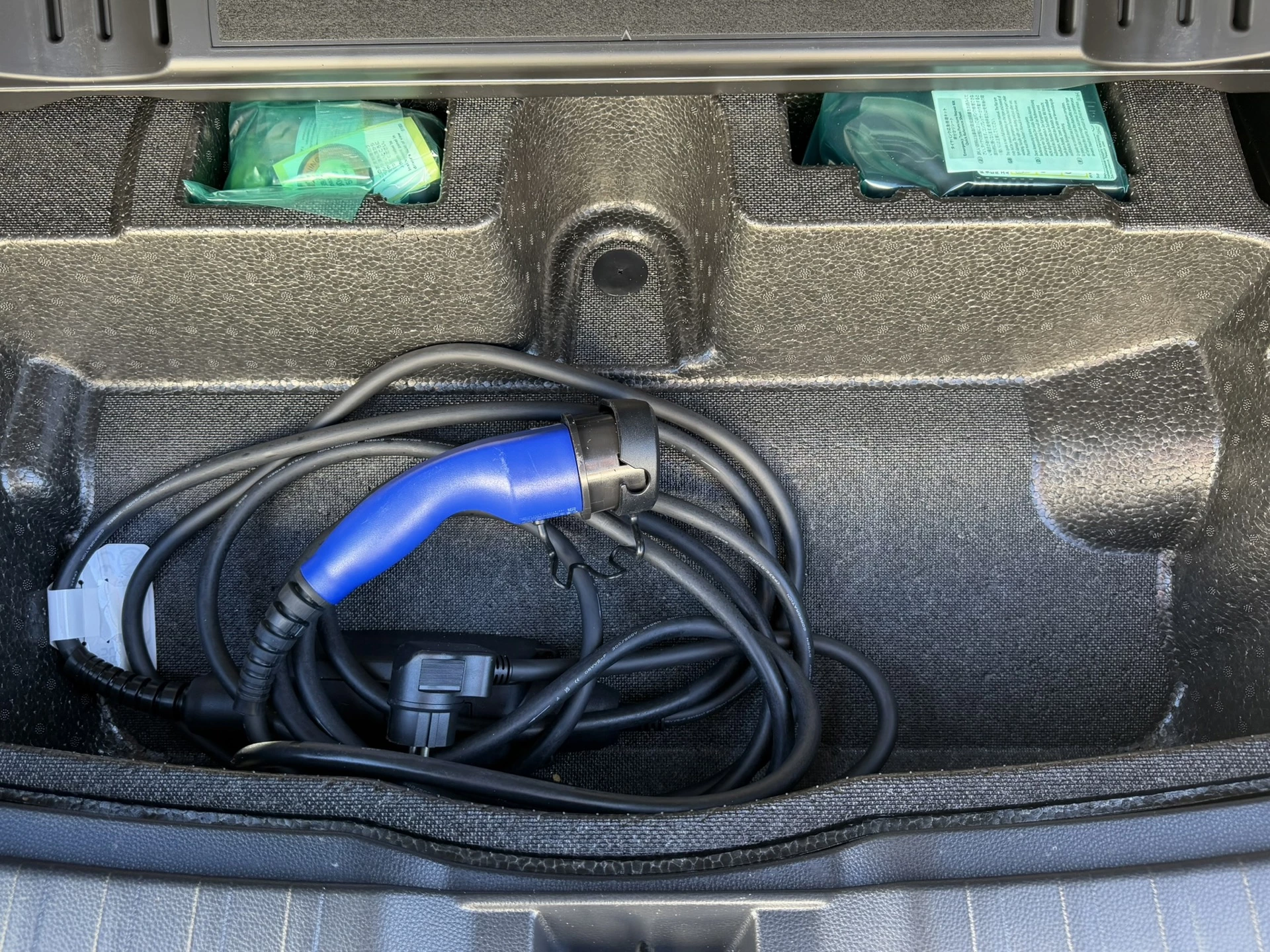 Hoofdafbeelding Suzuki Across