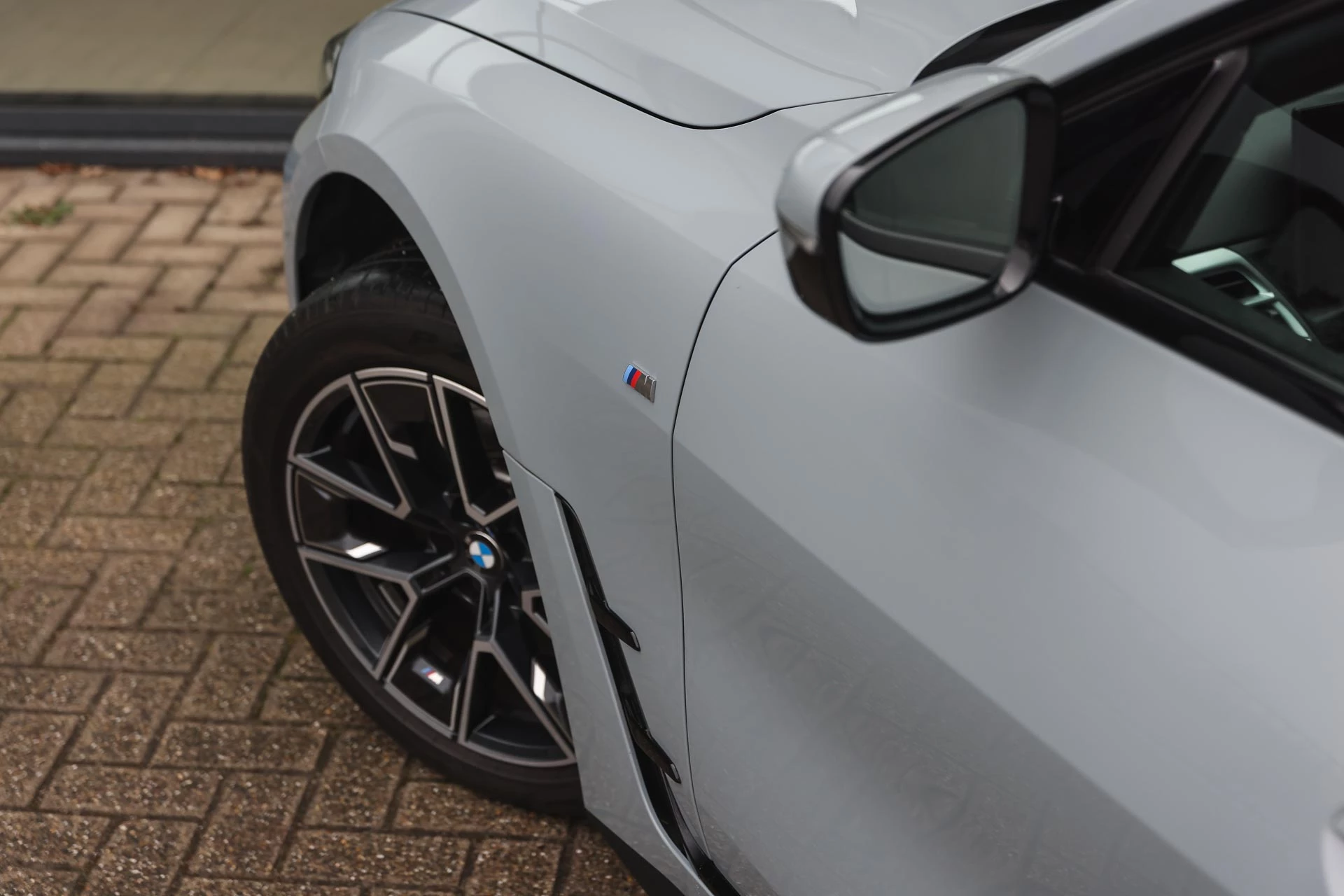 Hoofdafbeelding BMW i4