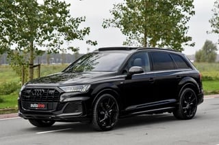 Audi Q7 55 TFSI e quattro 3x S-Line. BTW, Matrix, Luchtv, Pano, Memory, ACC, 360 3D, HUD, B&O, Leder, Dodeh, 22'', Trekh, CarPlay!