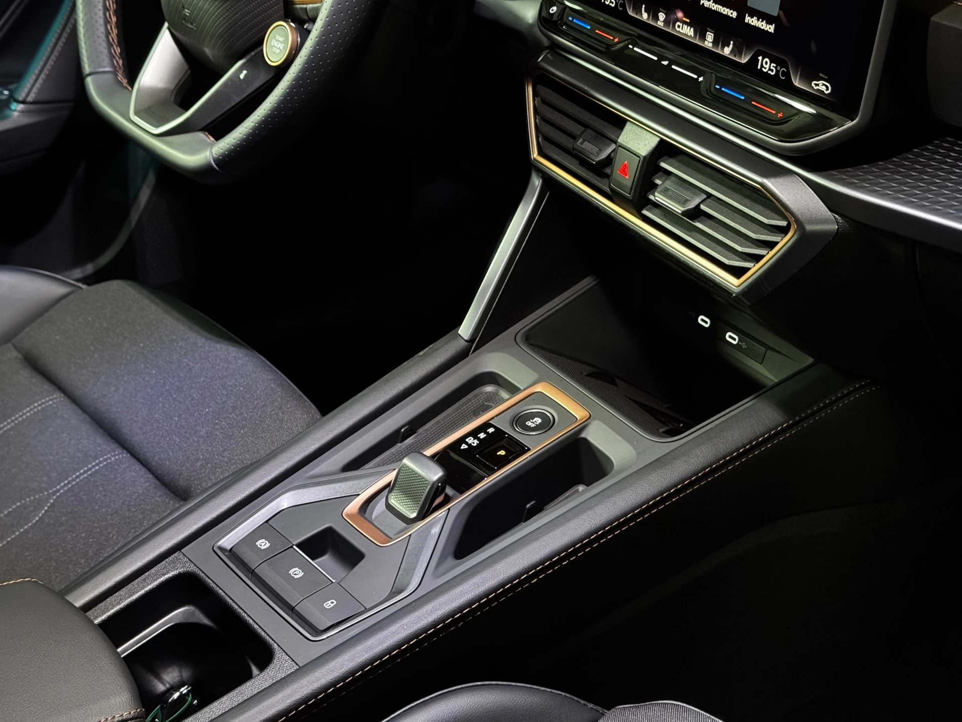 Hoofdafbeelding CUPRA Leon