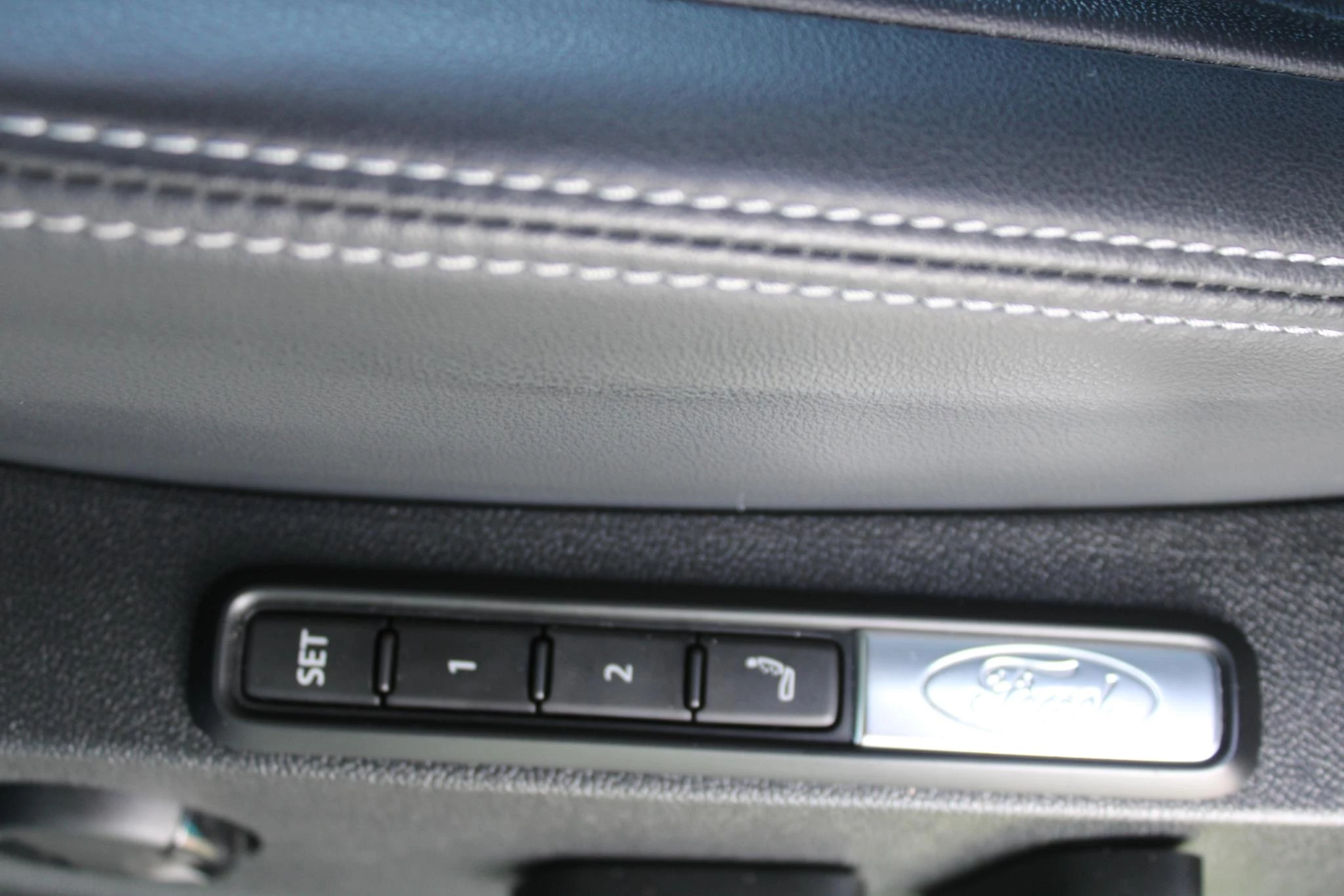 Hoofdafbeelding Ford Explorer