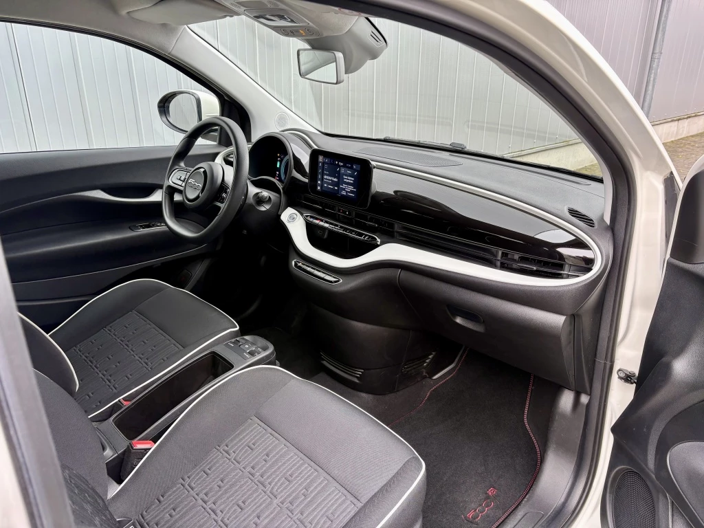 Hoofdafbeelding Fiat 500e