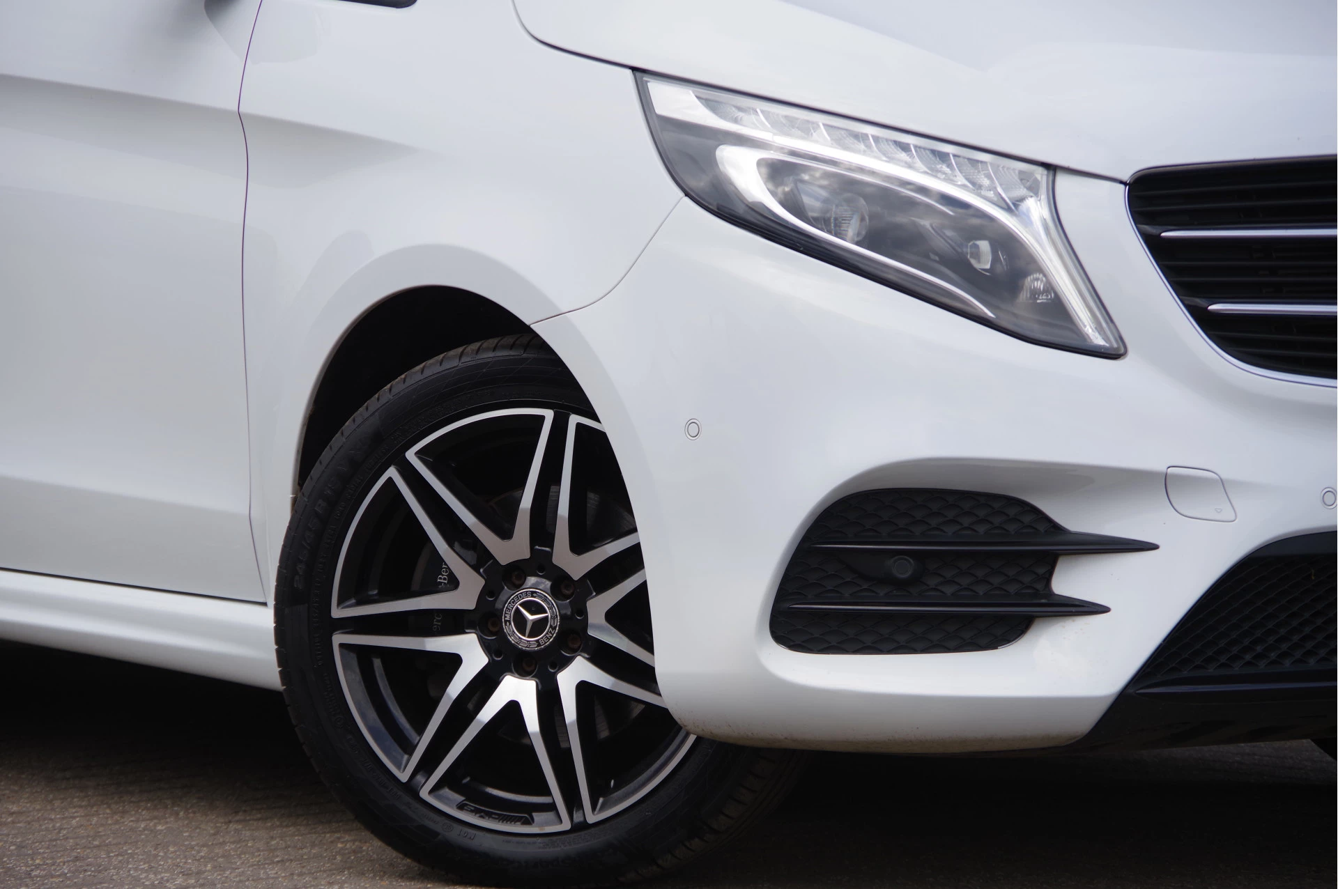 Hoofdafbeelding Mercedes-Benz V-Klasse