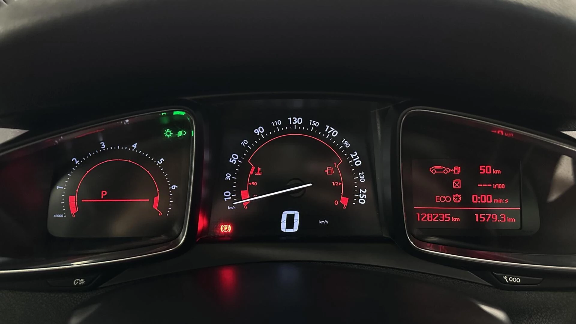 Hoofdafbeelding DS DS 5