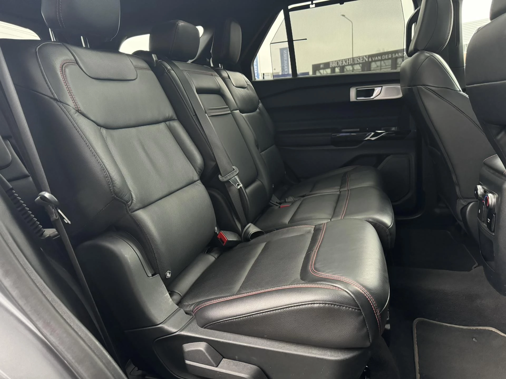 Hoofdafbeelding Ford Explorer